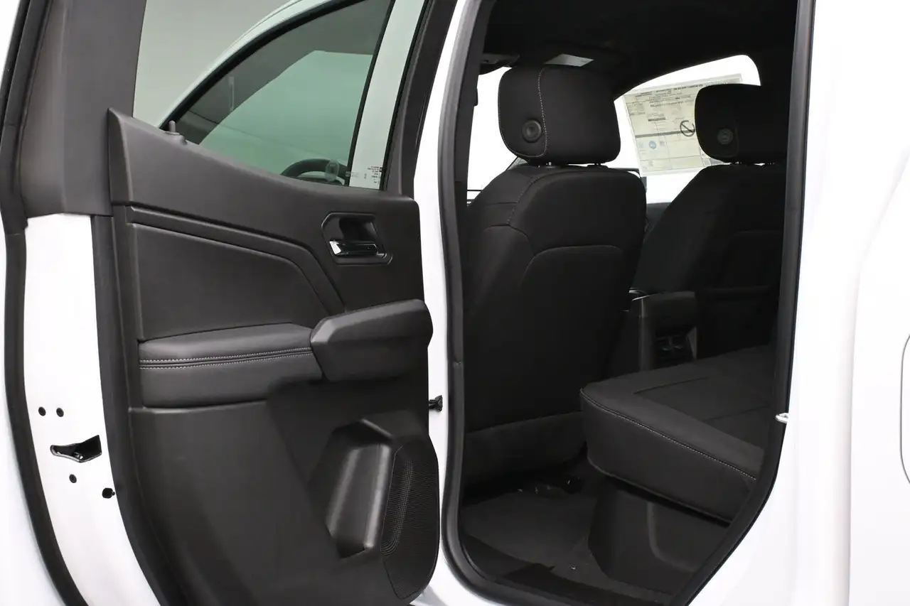 Chevrolet Colorado снимка Chevrolet Colorado