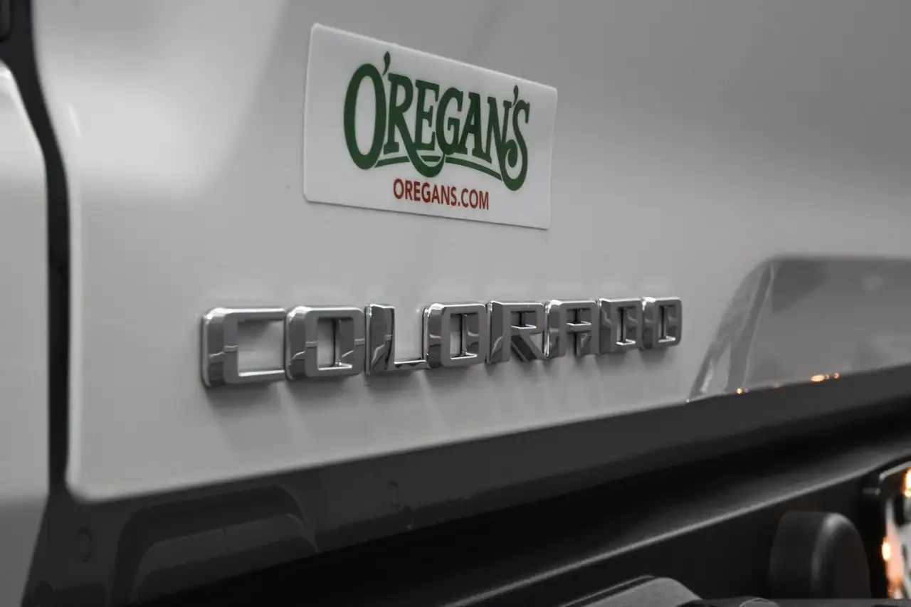 Chevrolet Colorado снимка Chevrolet Colorado