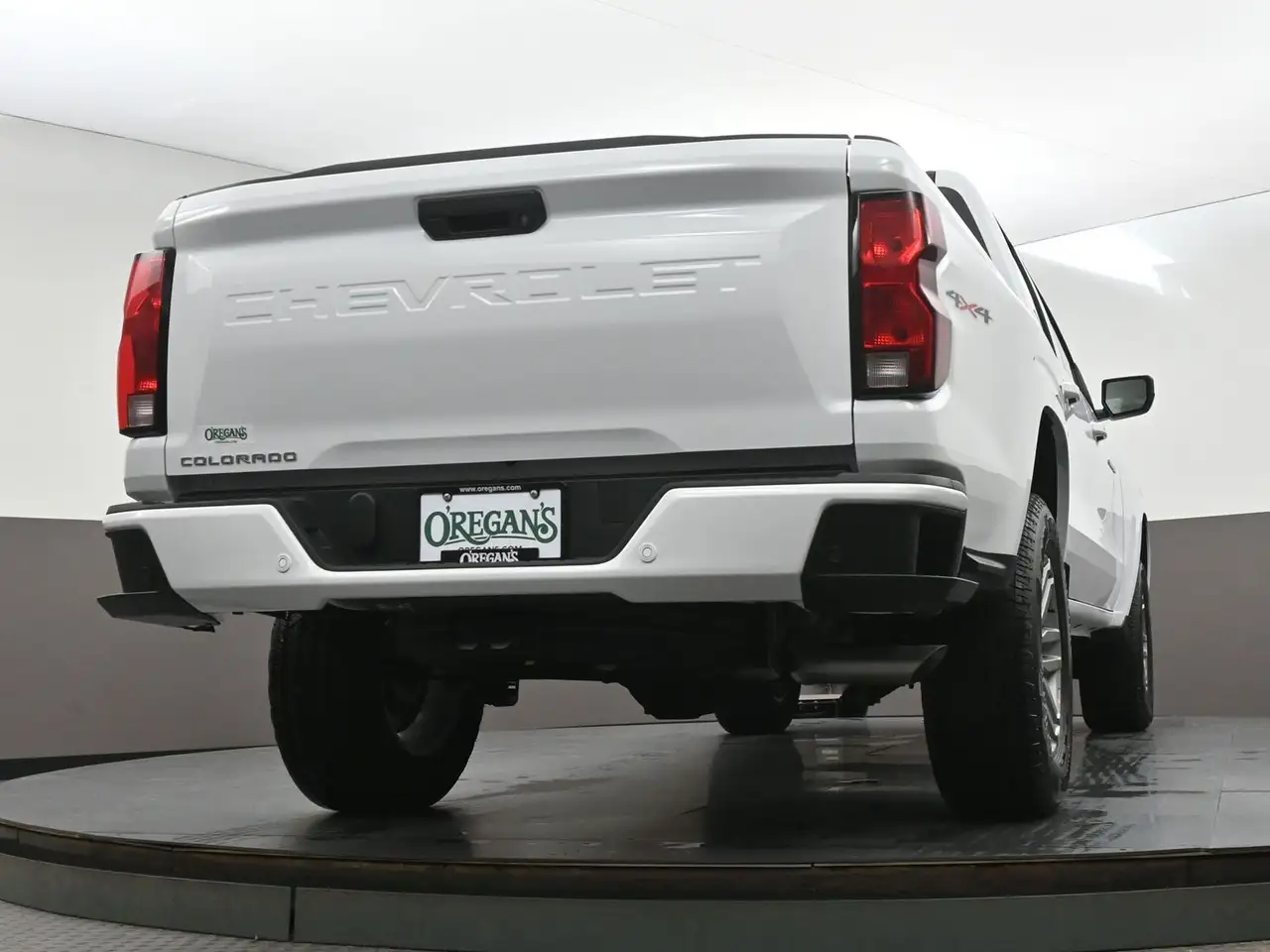 Chevrolet Colorado снимка Chevrolet Colorado