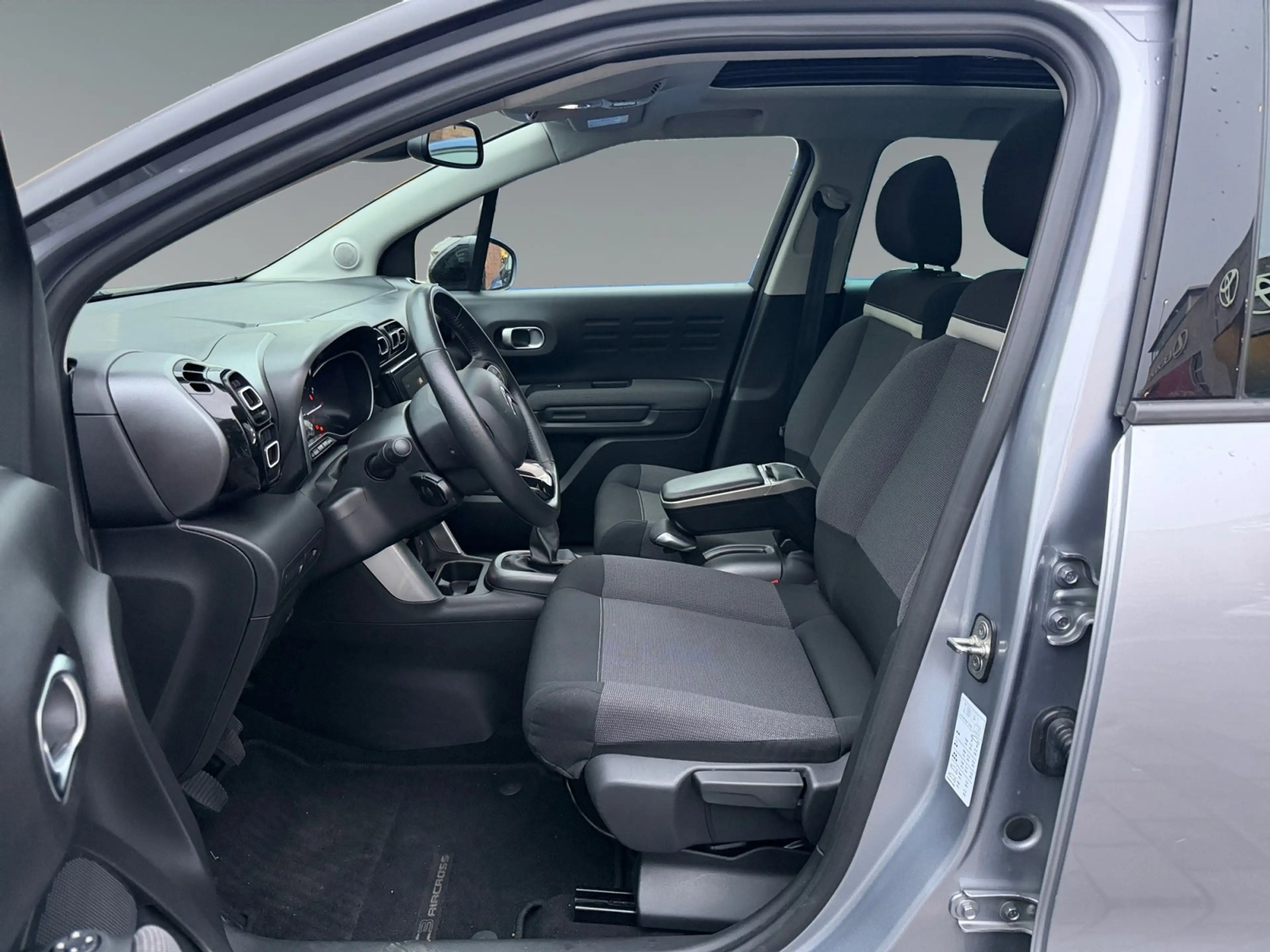 Citroen C3 Aircross 1.2 PureTech Feel PANORAMA/PDC — photo 10