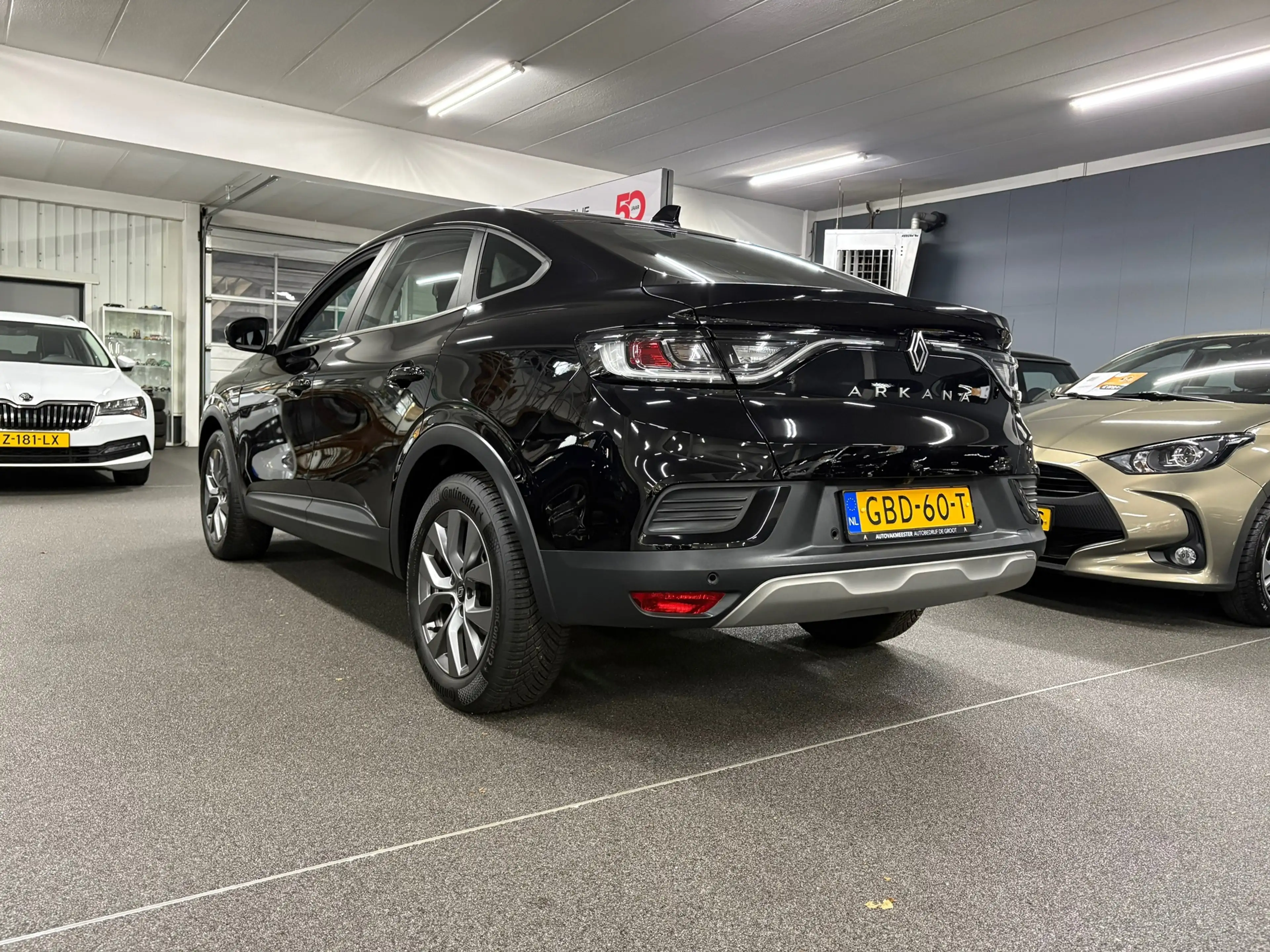 Renault Arkana 1.6 E-Tech full hybrid 145 evolution/ NL auto/ Eer — photo 3