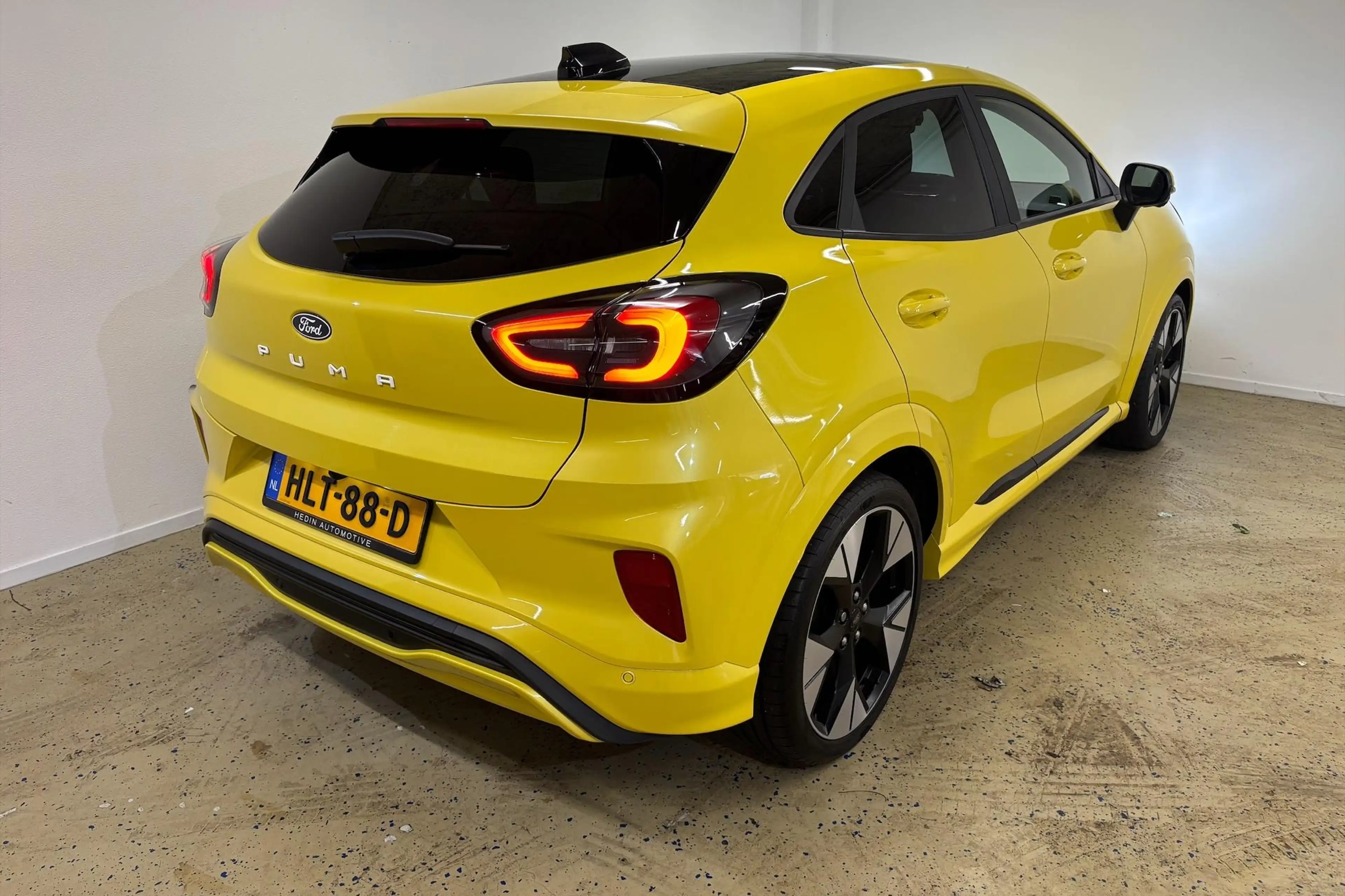 Ford Puma Gen-E Premium 44 kWh — photo 2