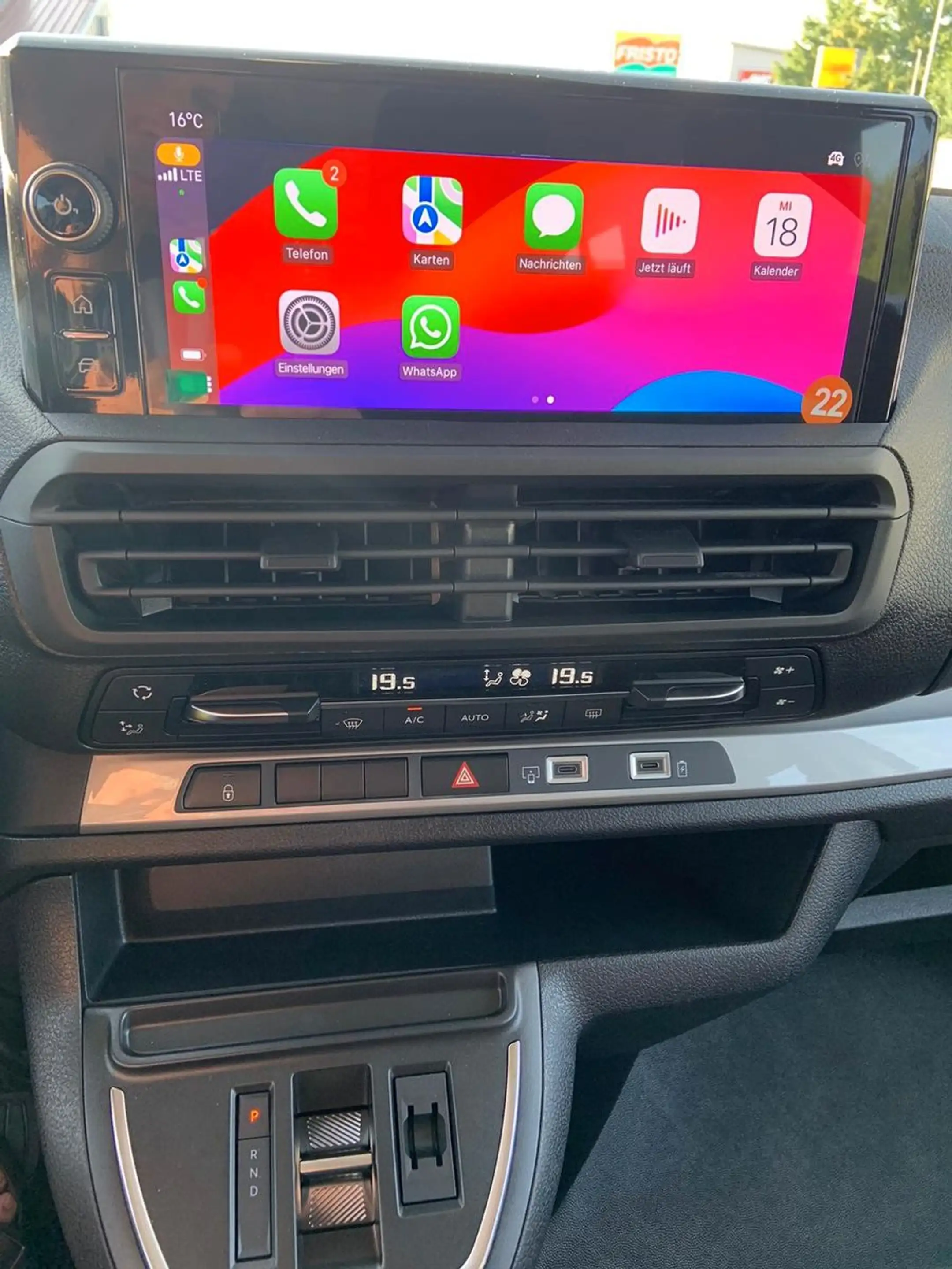 Opel Vivaro Kombi XL 9 Sitze Voll Garantie bis 03.28 — photo 13