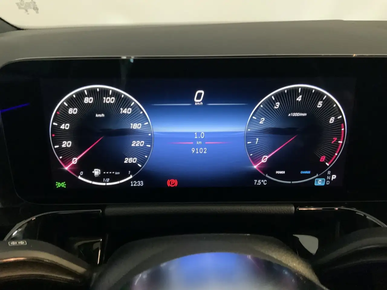 Mercedes-Benz GLA 180 GLA 180 Progressive Night AHK 360°Kam Totwinkel 11