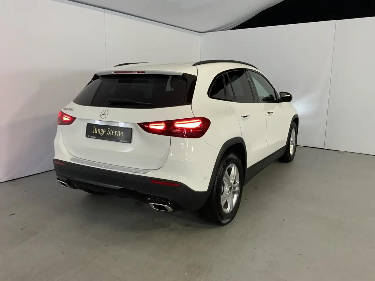 Mercedes-Benz GLA 180 GLA 180 Progressive Night AHK 360°Kam Totwinkel 5