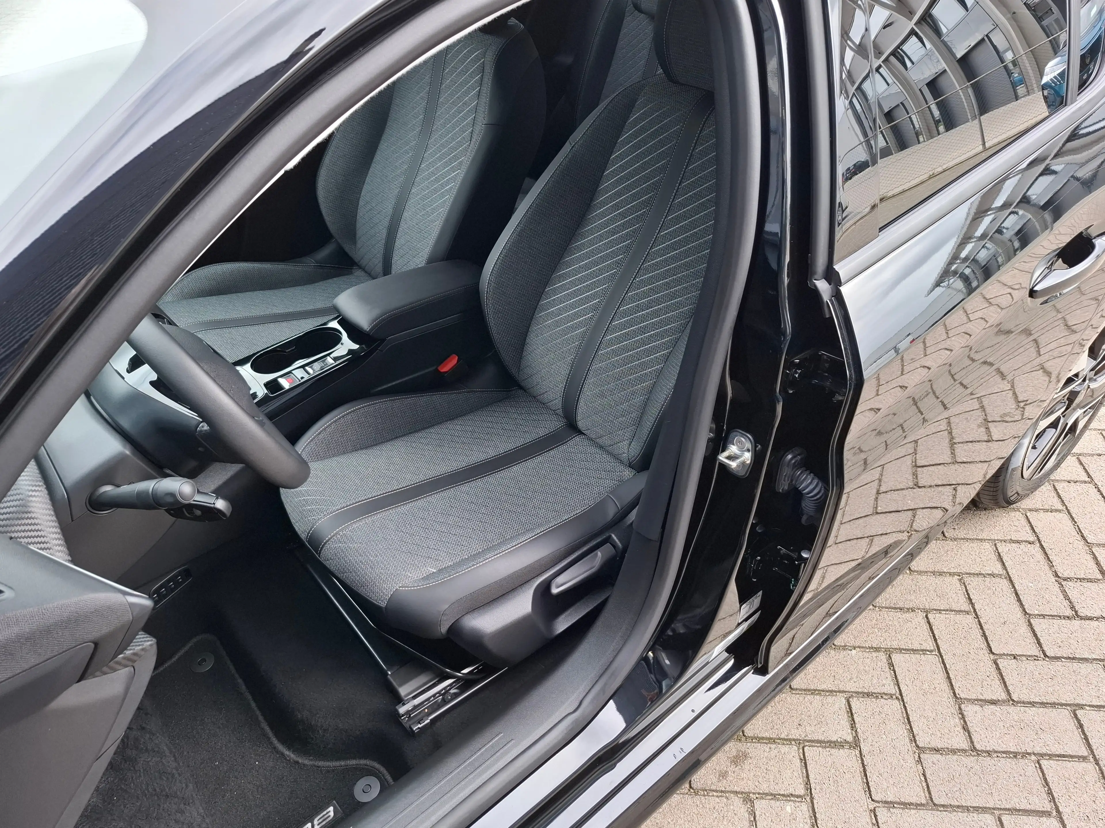 Peugeot 208 ALLURE Hybrid 110 e-DCS6 | 8 JAAR GARANTIE | CAMER — photo 5
