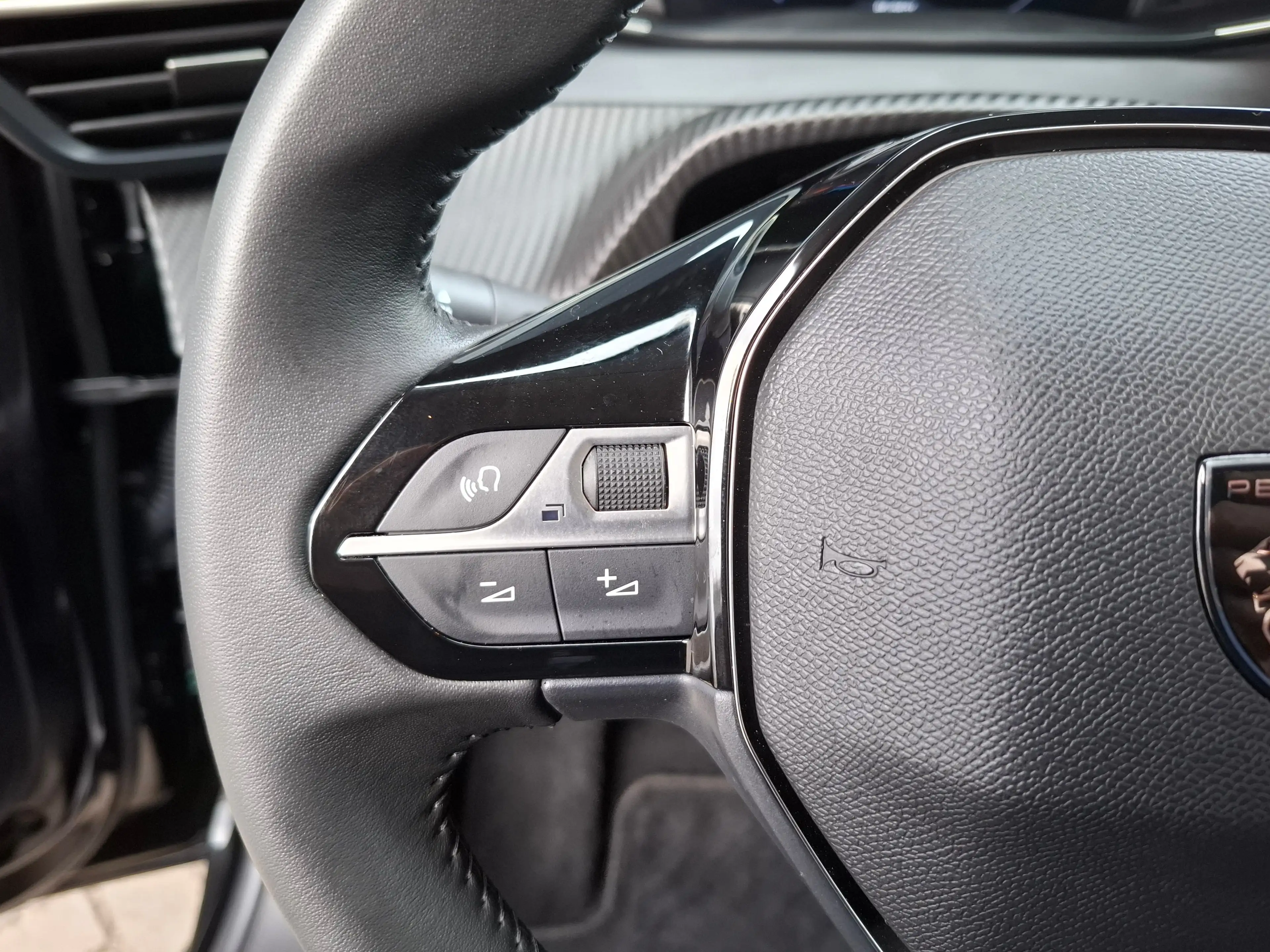 Peugeot 208 ALLURE Hybrid 110 e-DCS6 | 8 JAAR GARANTIE | CAMER — photo 10