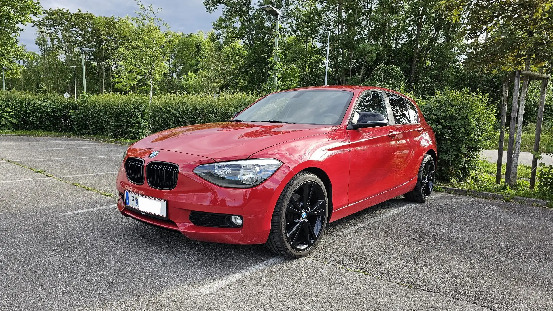 BMW 116 116d Österreich-Paket Rot - 1