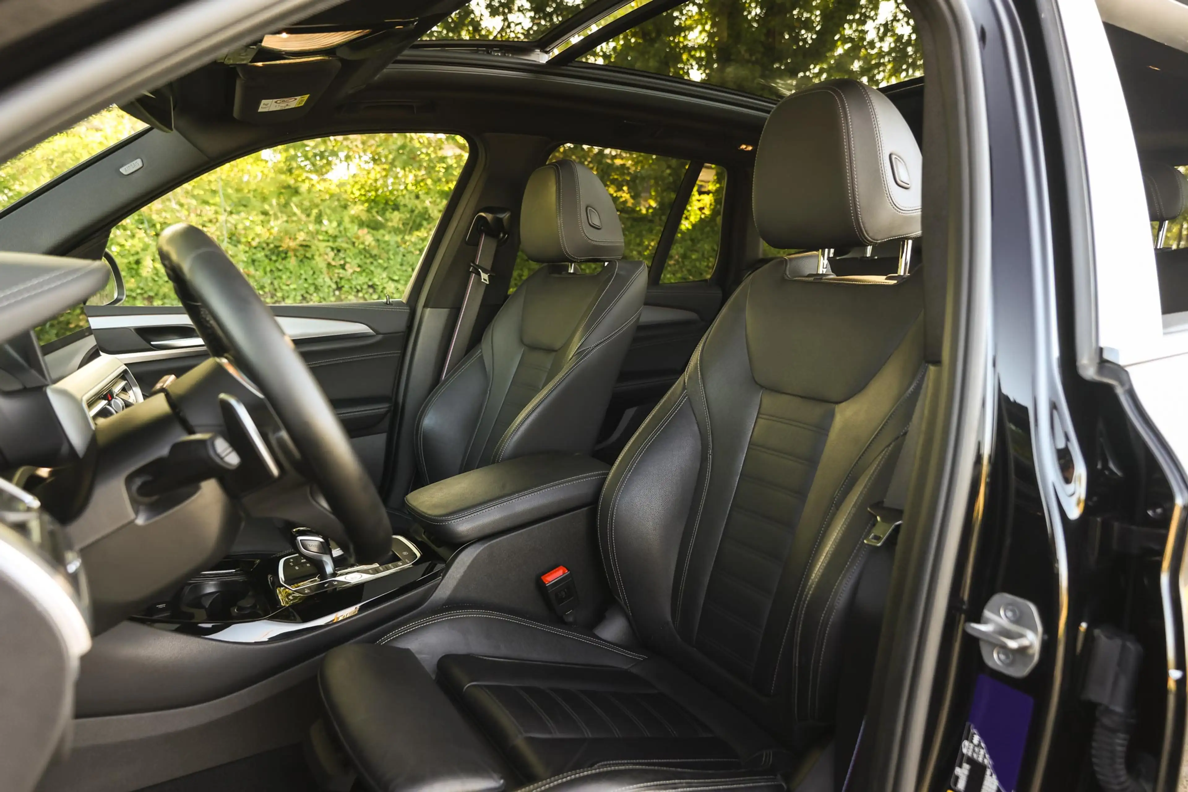BMW X3 xDrive30e M Sport Automaat / Panoramadak / Trekhaa — photo 12