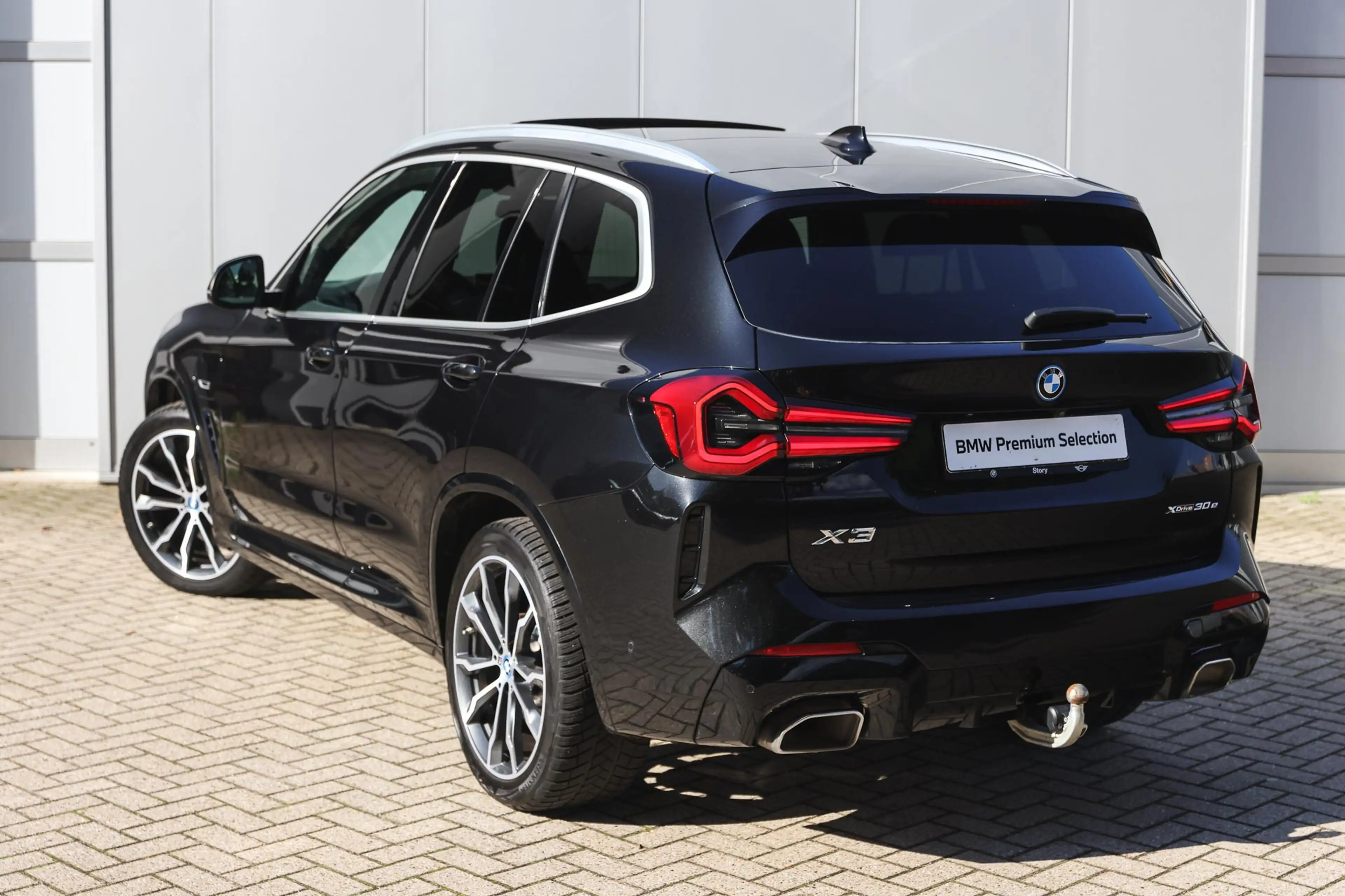 BMW X3 xDrive30e M Sport Automaat / Panoramadak / Trekhaa — photo 2