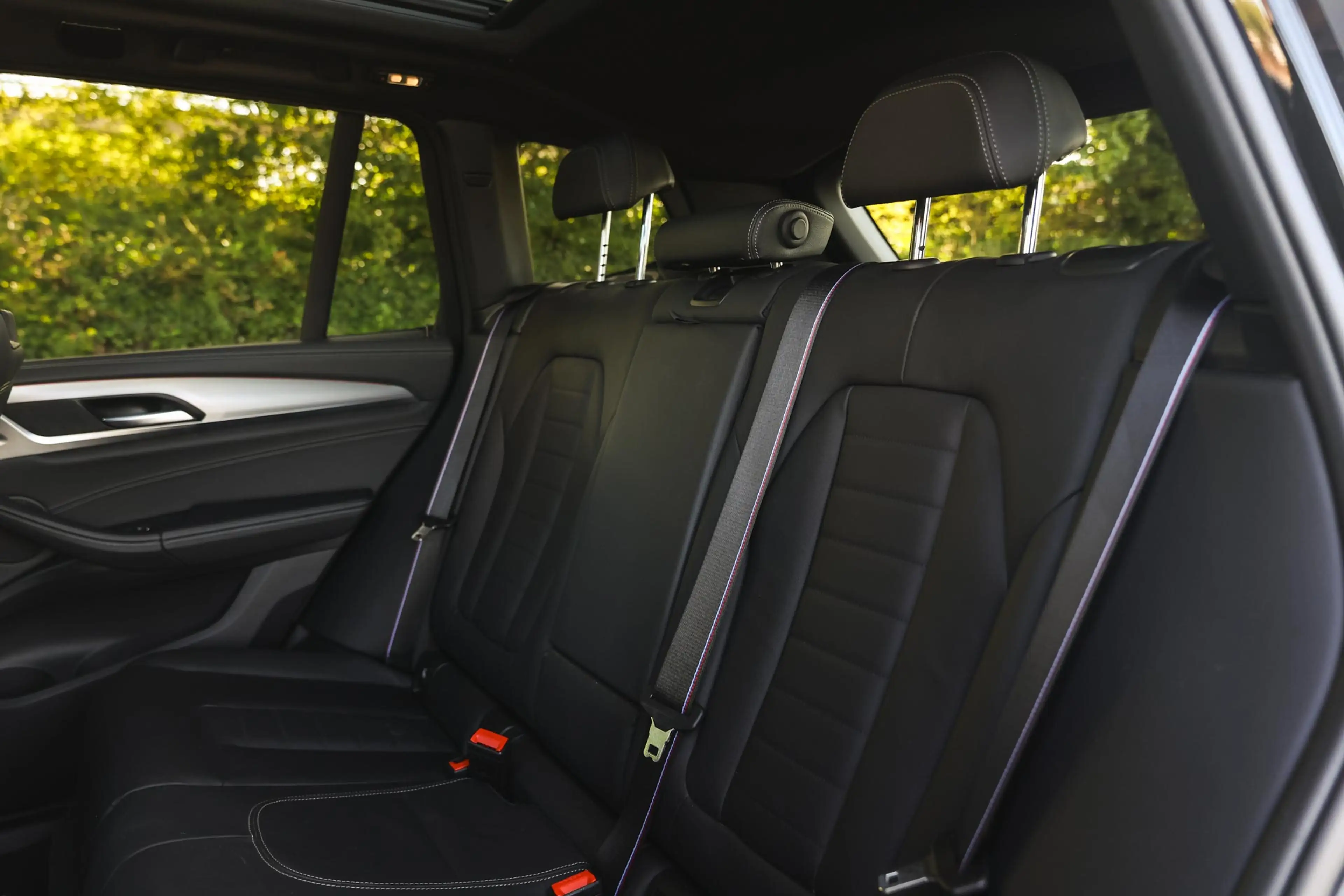BMW X3 xDrive30e M Sport Automaat / Panoramadak / Trekhaa — photo 13