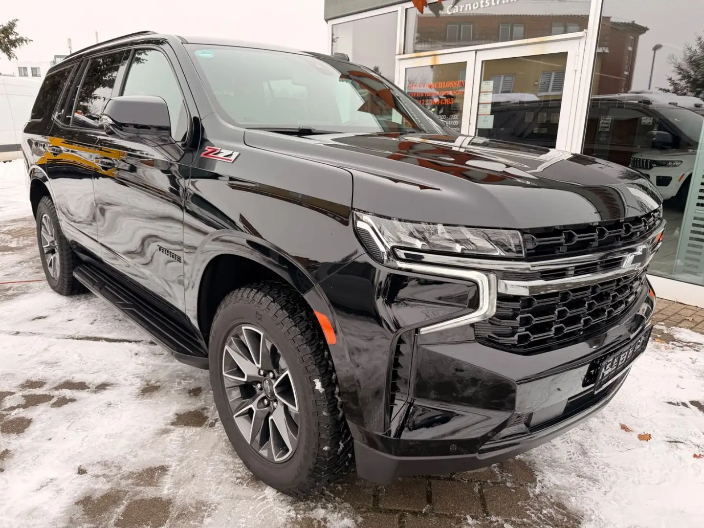Chevrolet Tahoe Z71 ,7-Sitzer,AHK Schwarz - 2