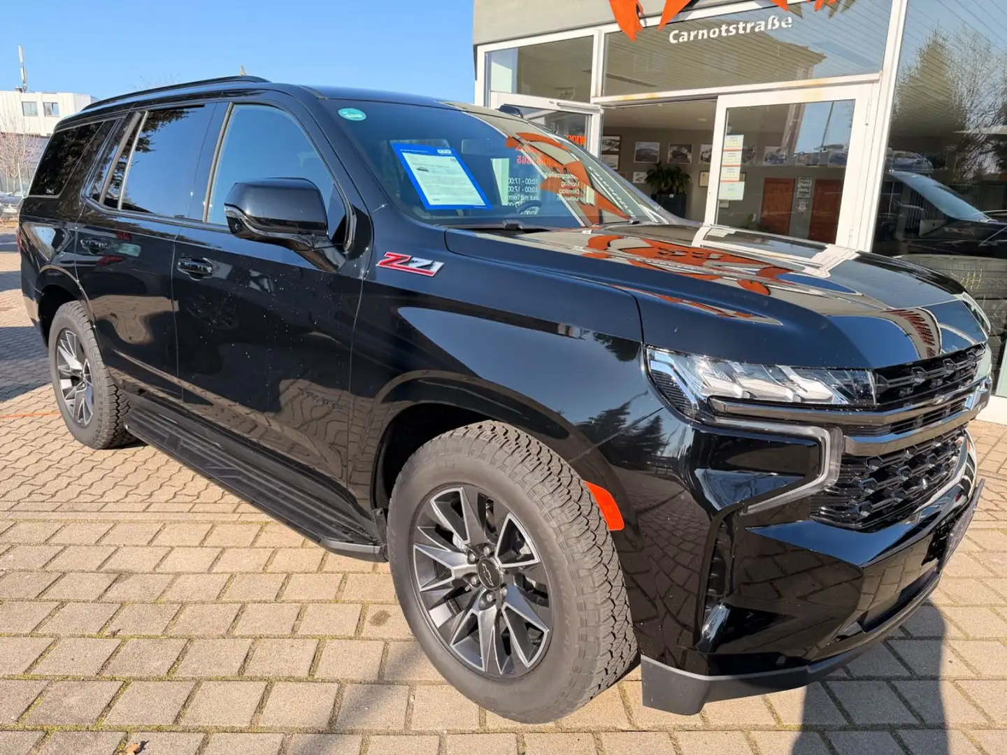 Chevrolet Tahoe Z71 ,7-Sitzer,AHK Schwarz - 2
