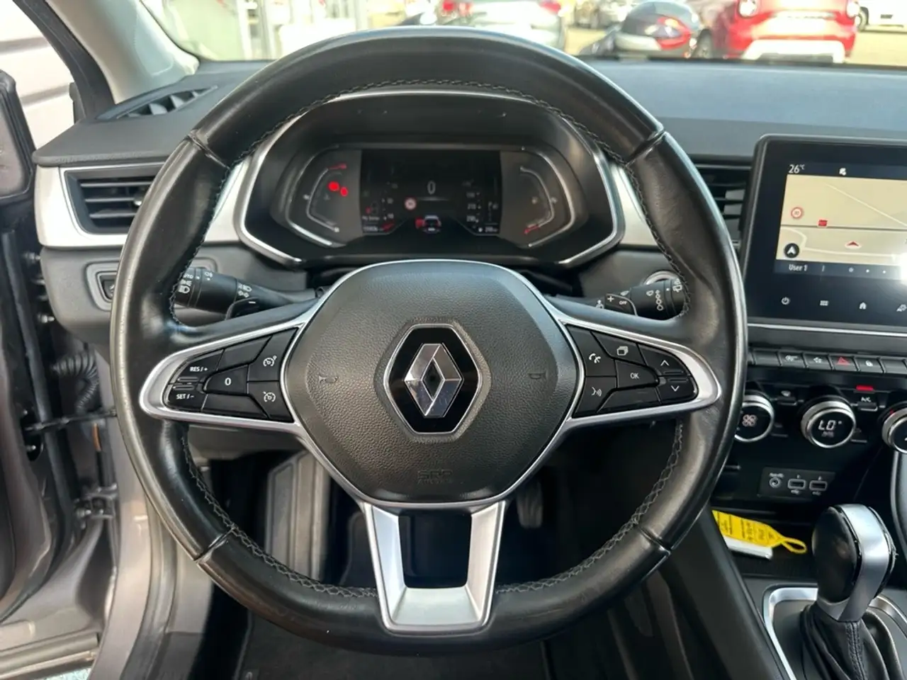 Renault Captur — photo 10
