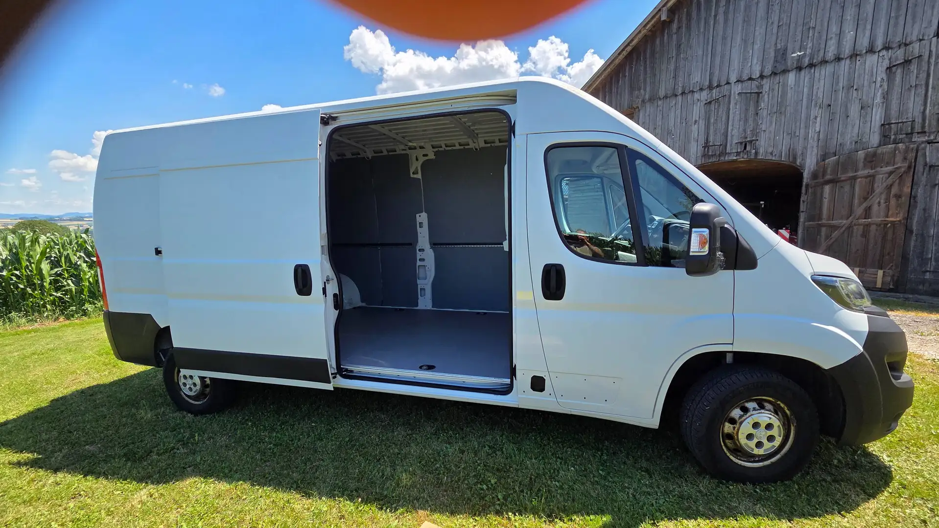 Peugeot Boxer Kasten / 35 L3H2 Diesel Euro 6d-TEMP BlueHDi 140 S&S Weiß - 2