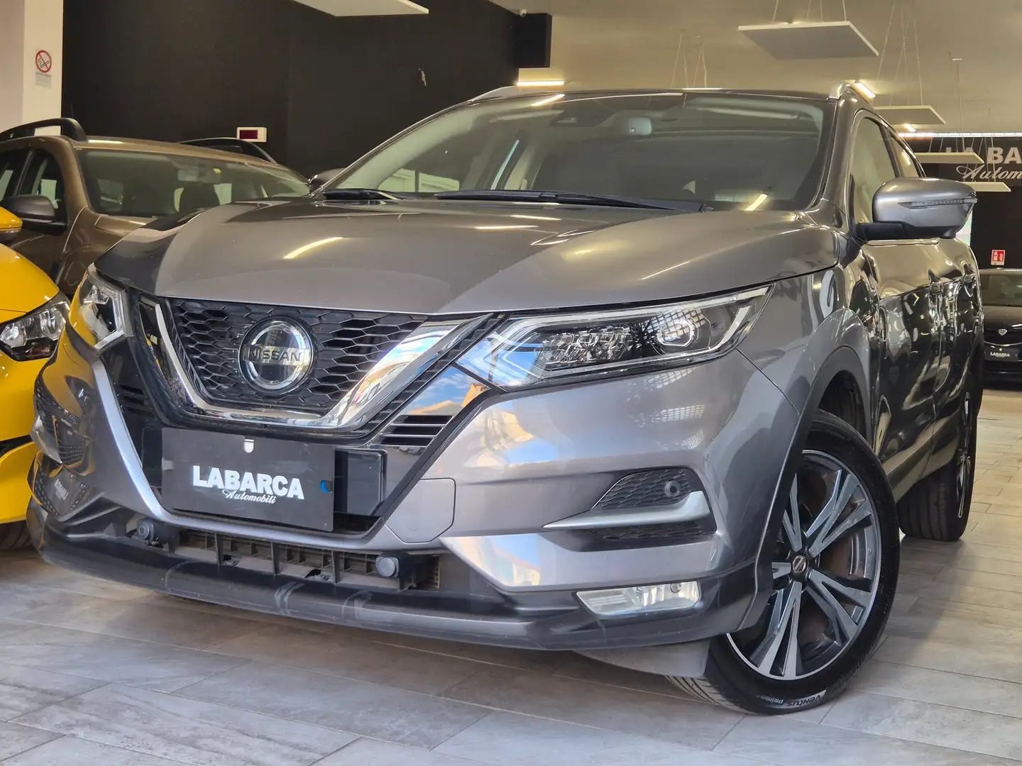 Nissan Qashqai Qashqai 1.5 dci N-connecta 115cv Grey - 1