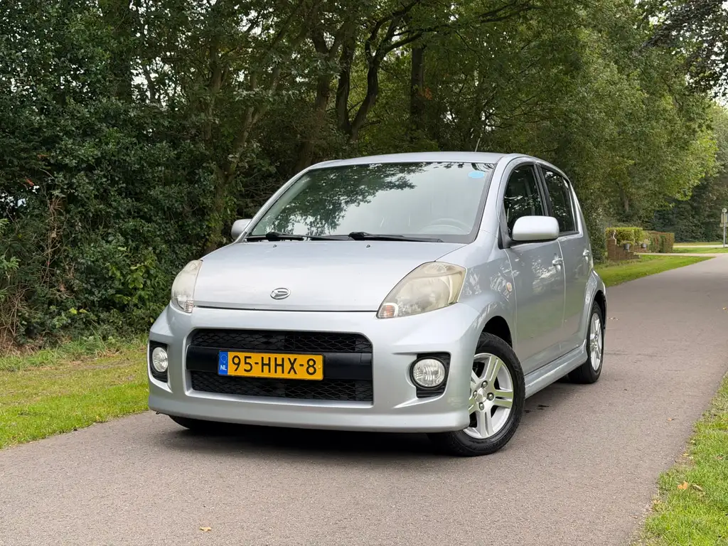Daihatsu Sirion 2008 из Европы — купить под ключ