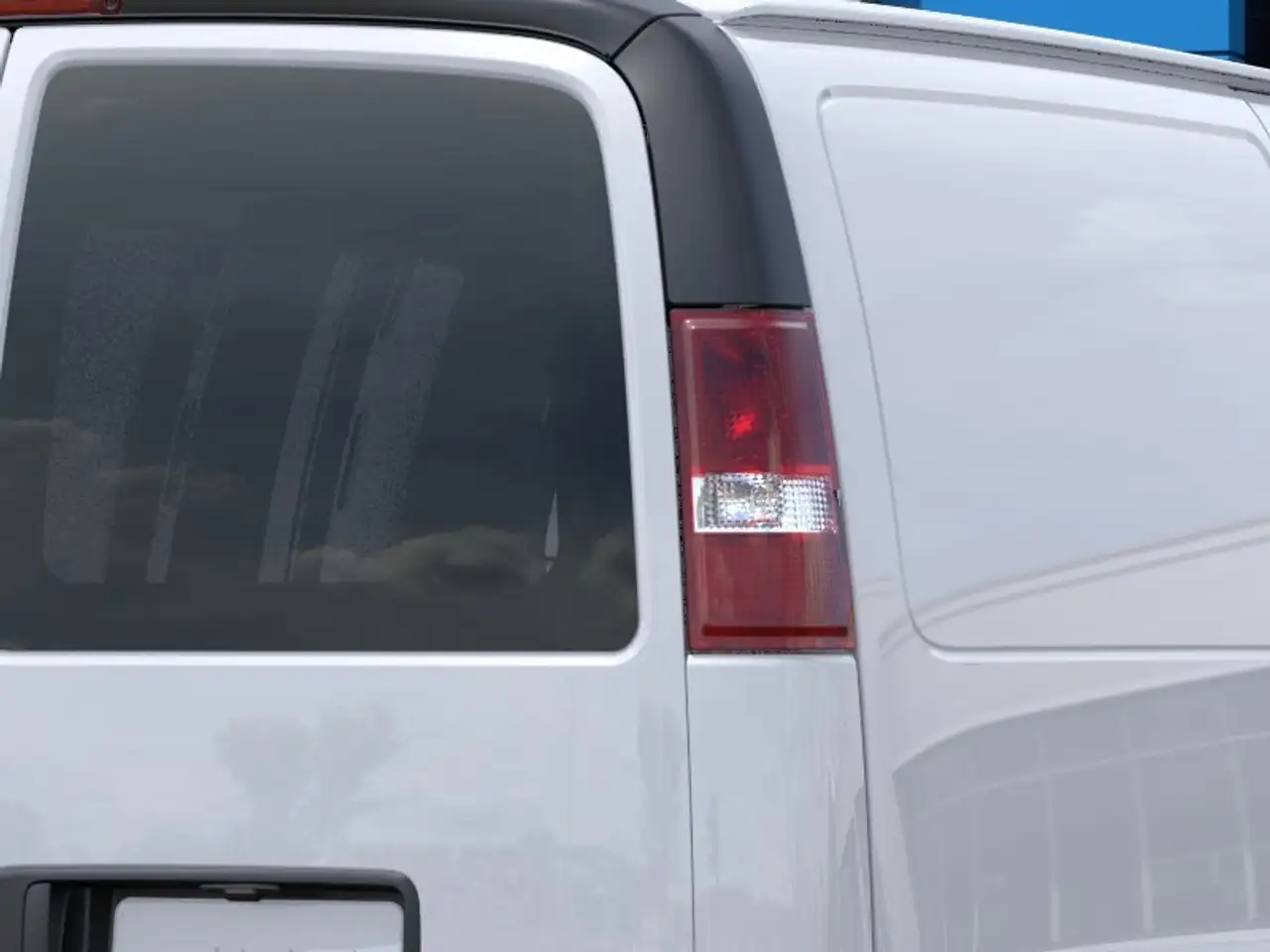 GMC Savana снимка GMC Savana