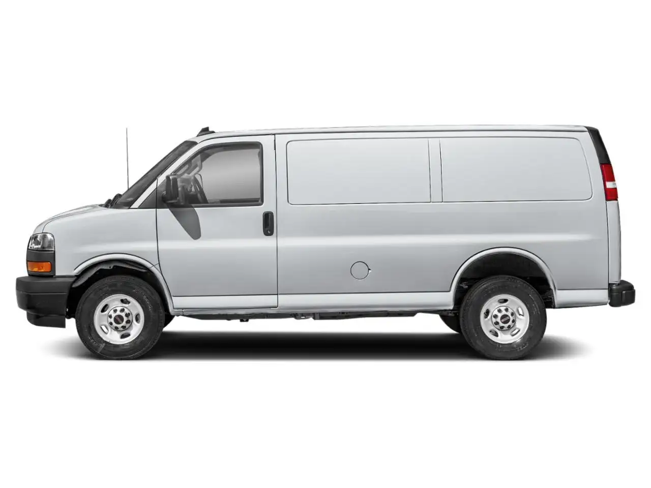 GMC Savana снимка GMC Savana