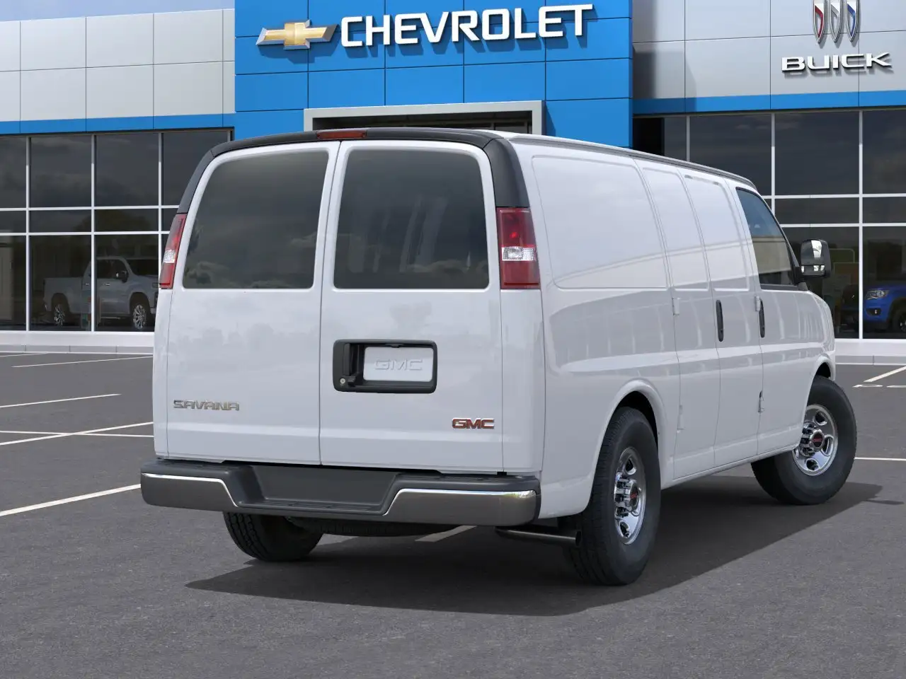 GMC Savana снимка GMC Savana