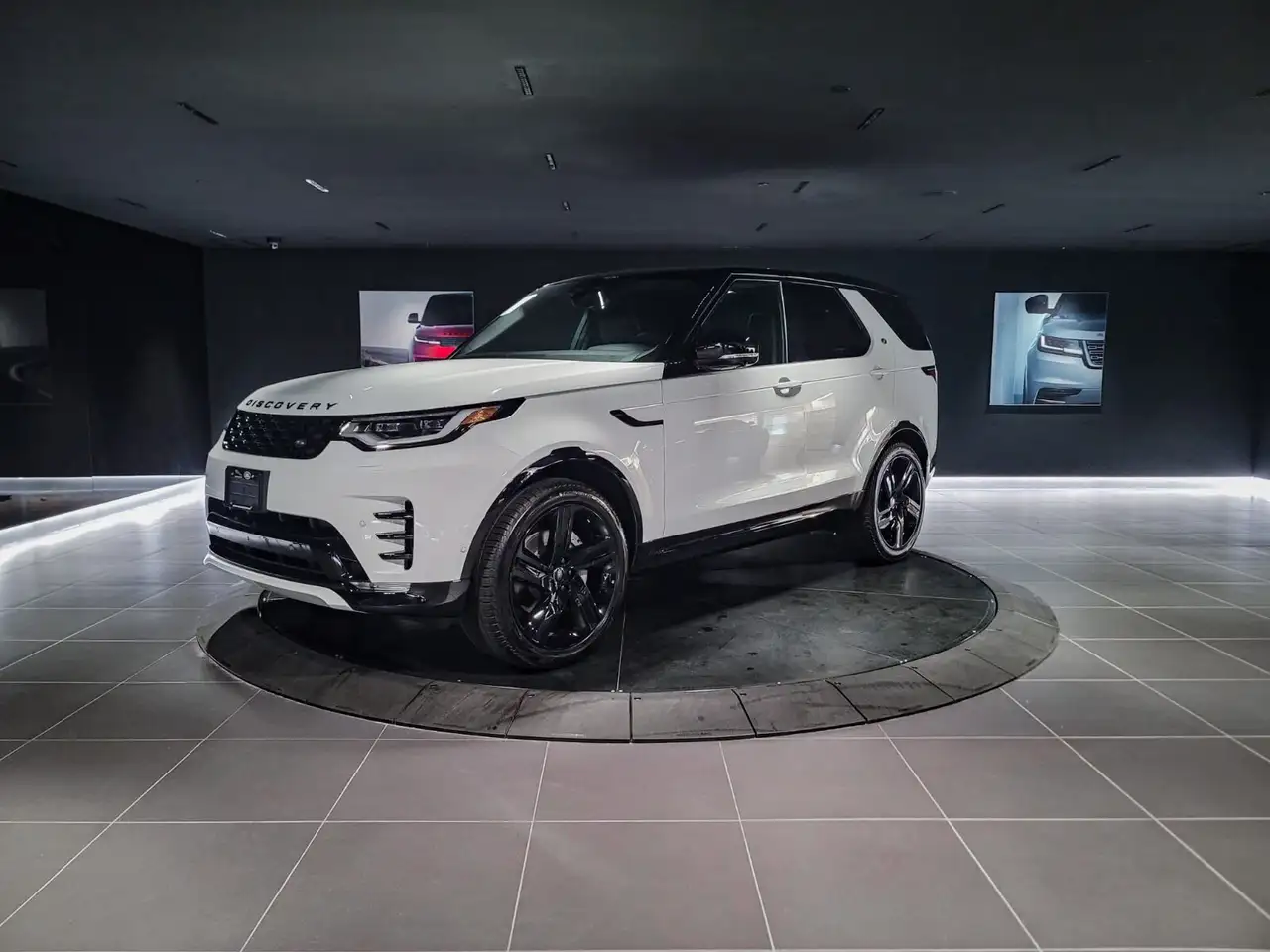 2026 Land Rover Discovery