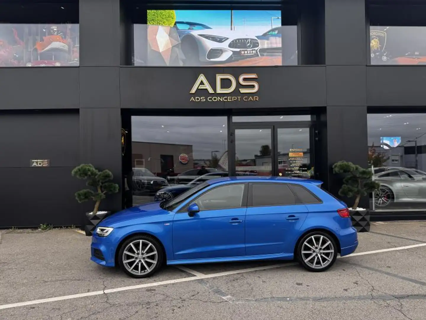 Audi A3 Sport Bleu - 2