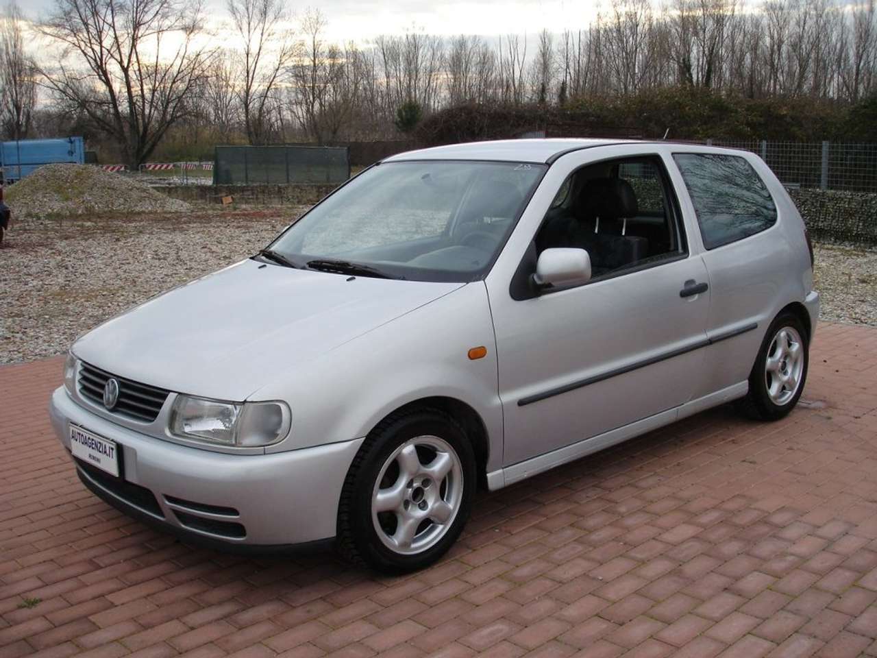 Volkswagen Polo 1.6 cat 3 porte Comfort