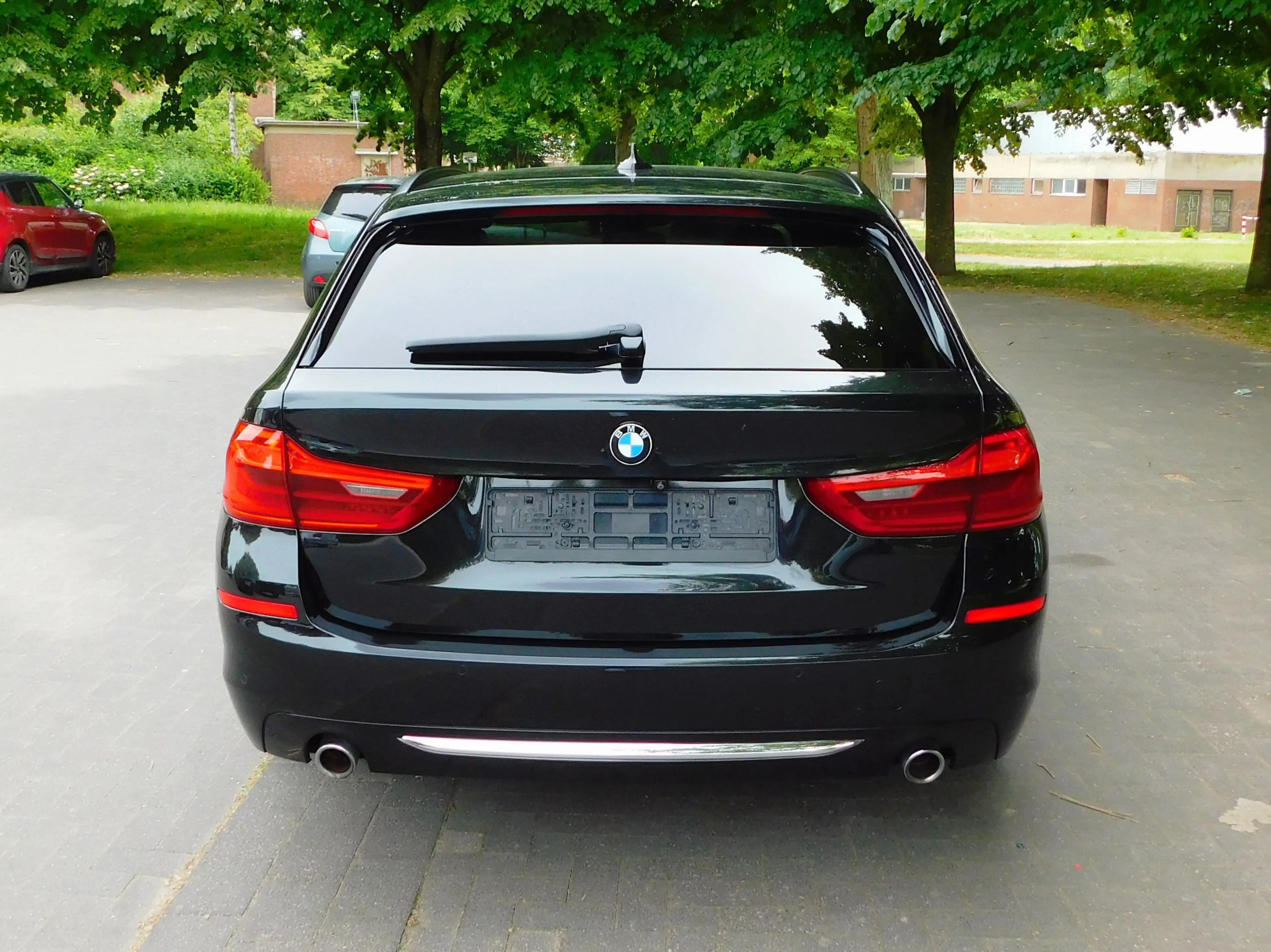 BMW 525 525 d Luxury Line — photo 4