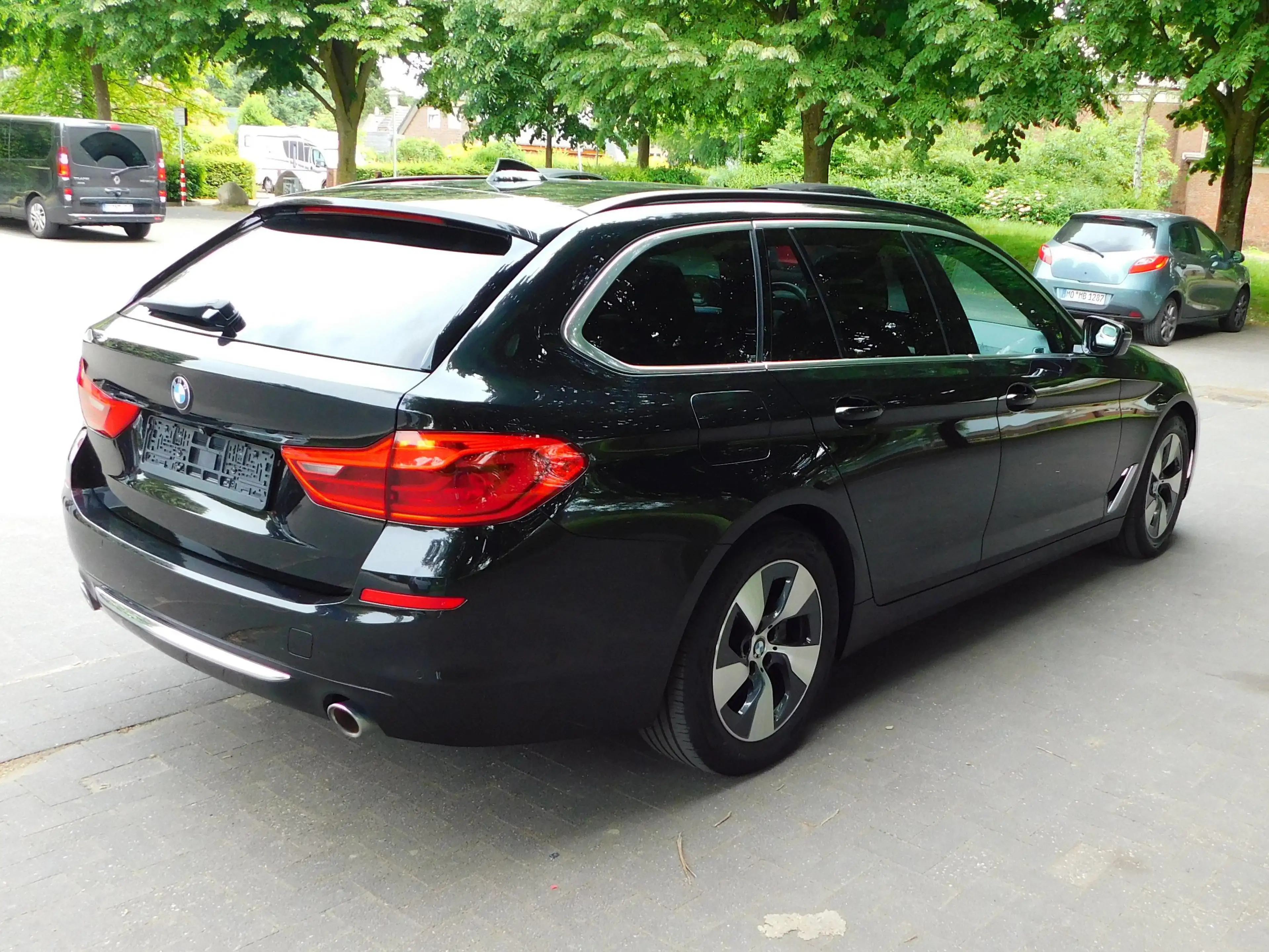 BMW 525 525 d Luxury Line — photo 5
