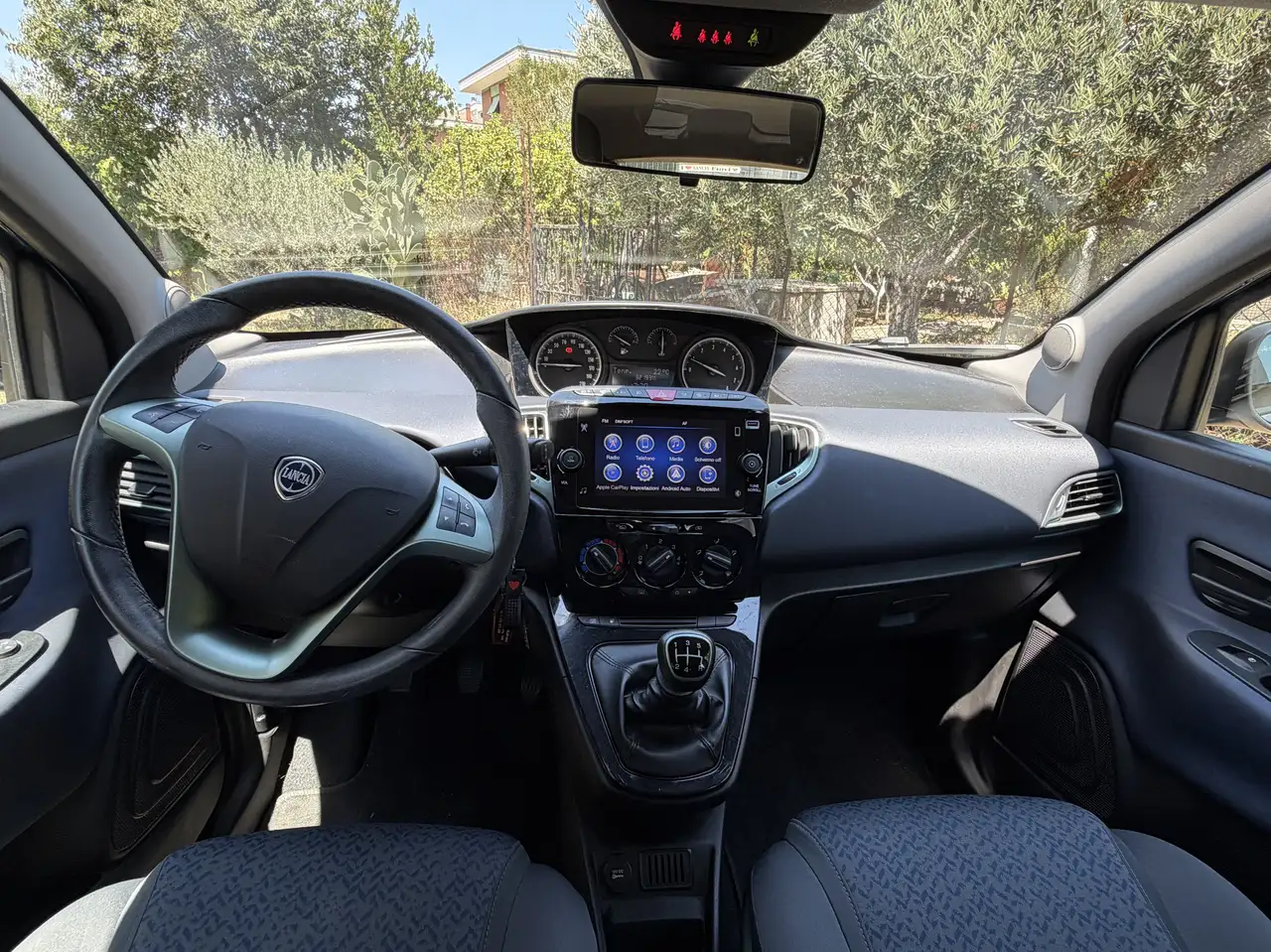 Lancia Ypsilon 2024 — фото 10