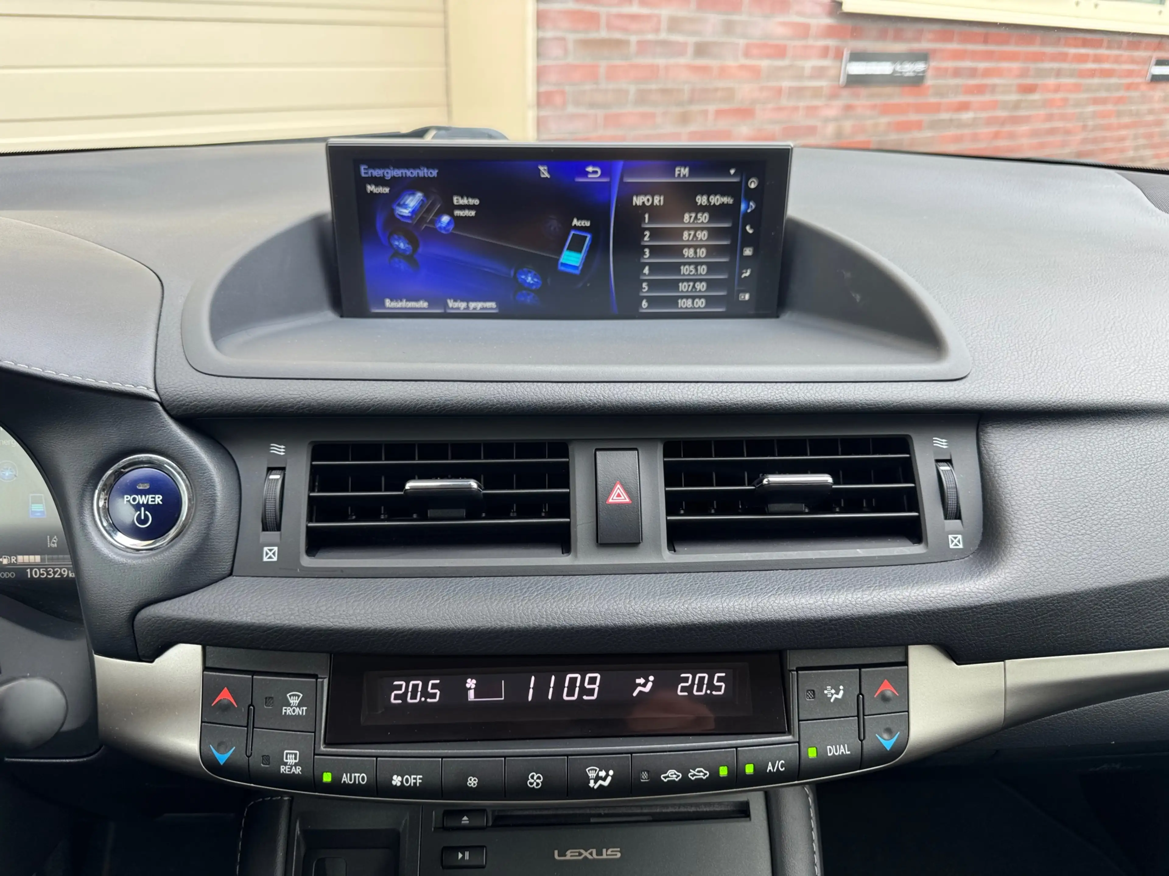 Lexus CT 200h Business Launch Edition ORIG NL|2E EIG|12 MND Gara — photo 13