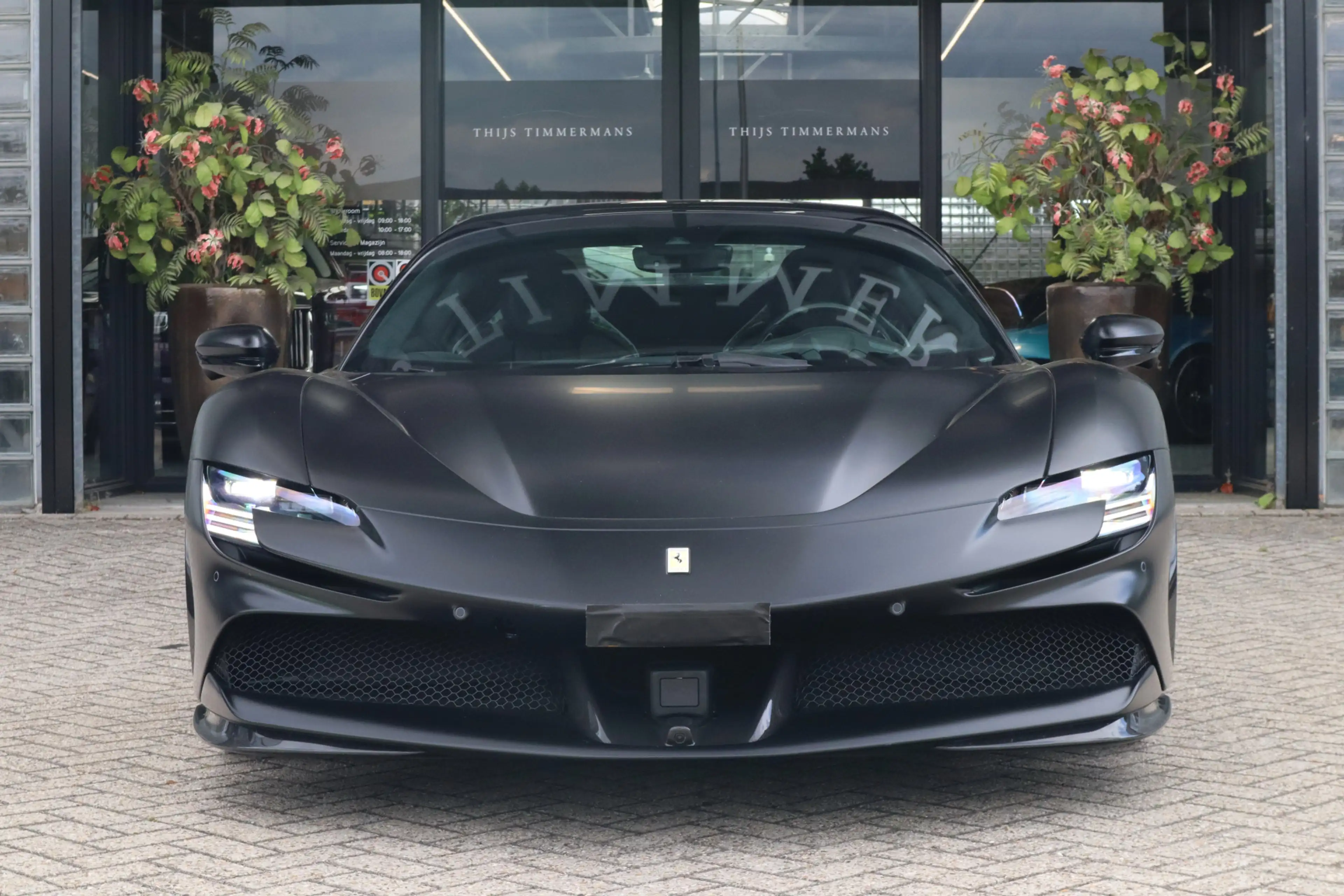 Ferrari SF90 Spider 4.0 V8 | Novitec-uitlaat, Carbon in/ex, Lift, Pass — photo 3