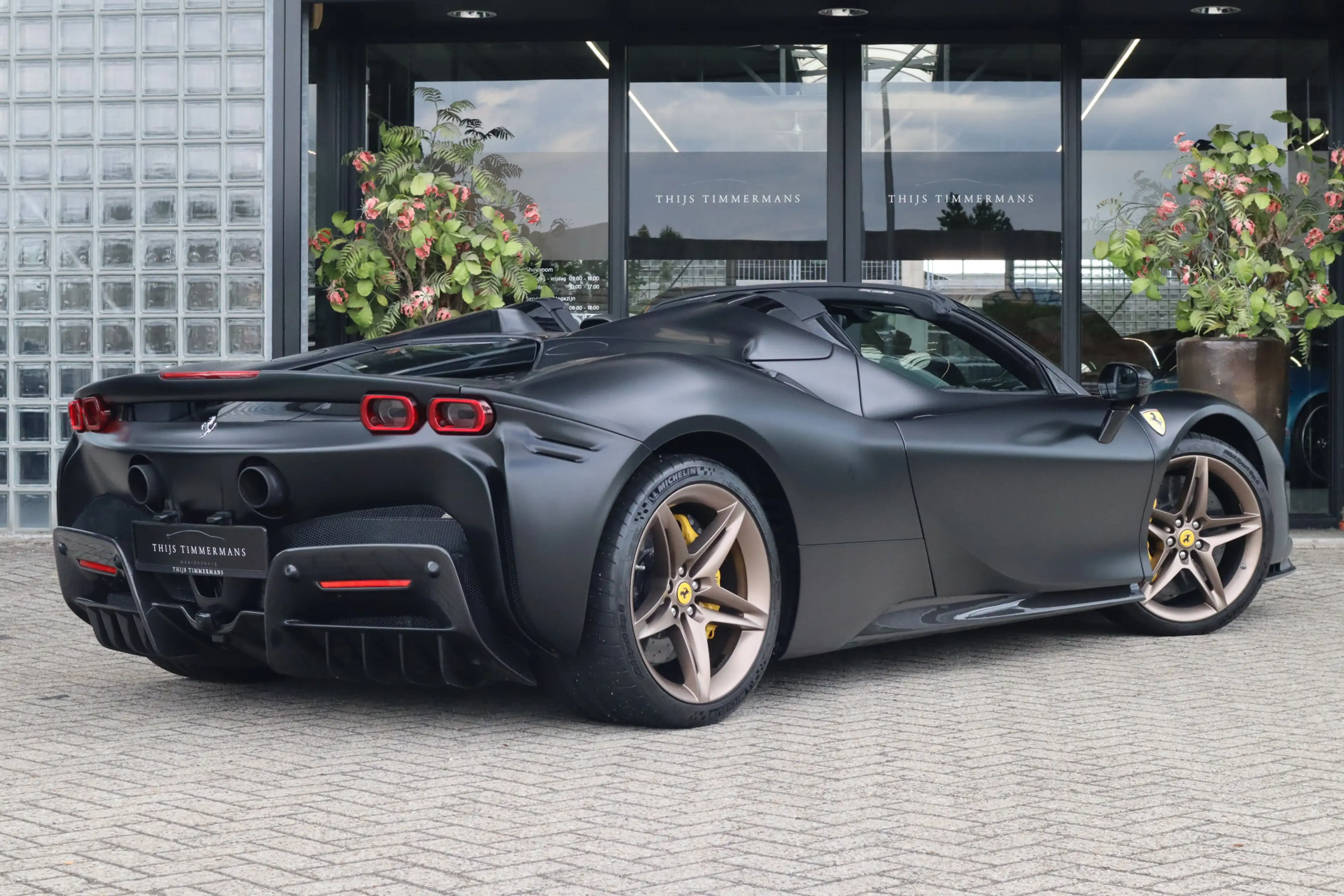 Ferrari SF90 Spider 4.0 V8 | Novitec-uitlaat, Carbon in/ex, Lift, Pass — photo 6