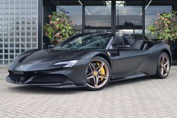 4.0 V8 | Novitec-uitlaat, Carbon in/ex, Lift, Pass