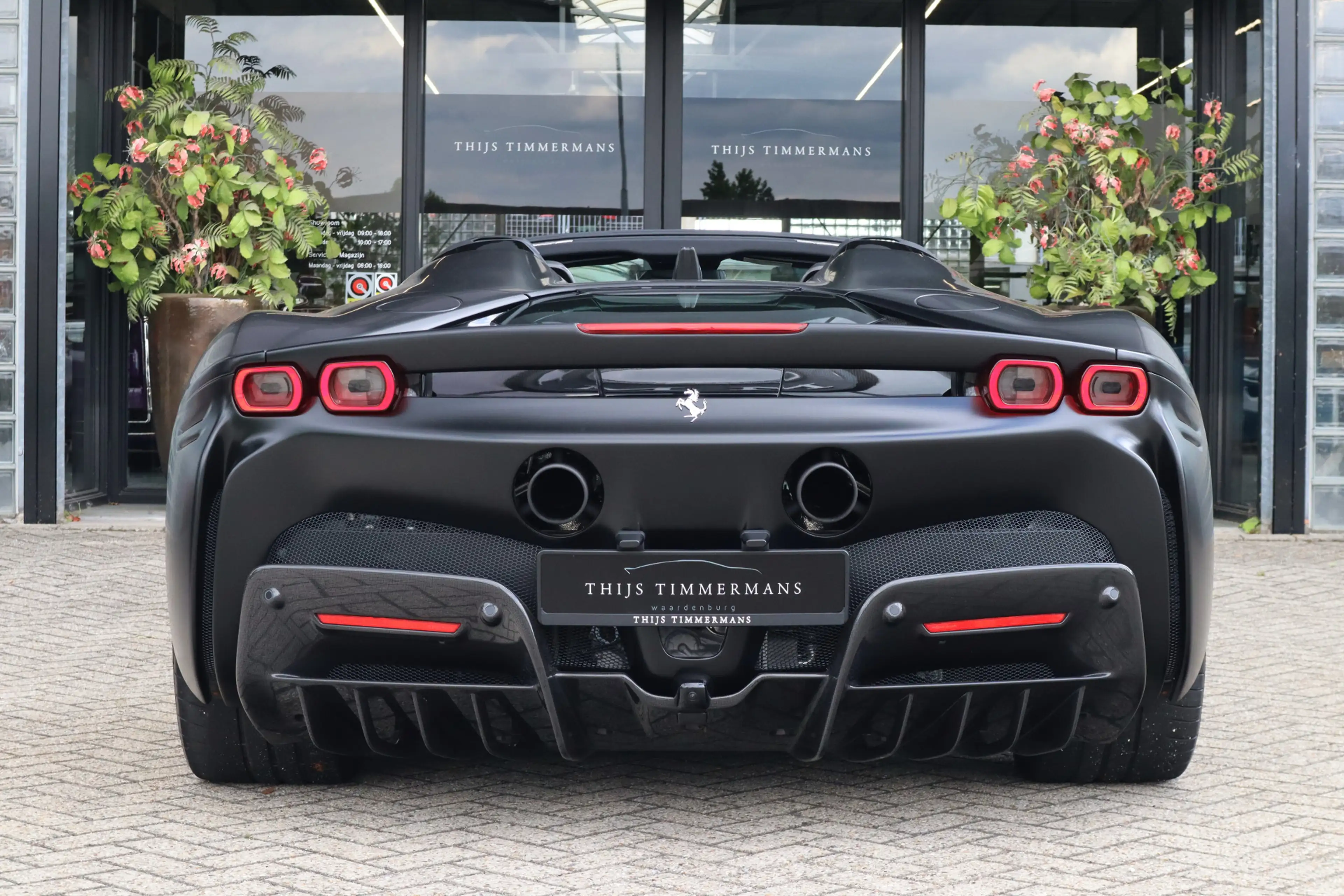 Ferrari SF90 Spider 4.0 V8 | Novitec-uitlaat, Carbon in/ex, Lift, Pass — photo 8