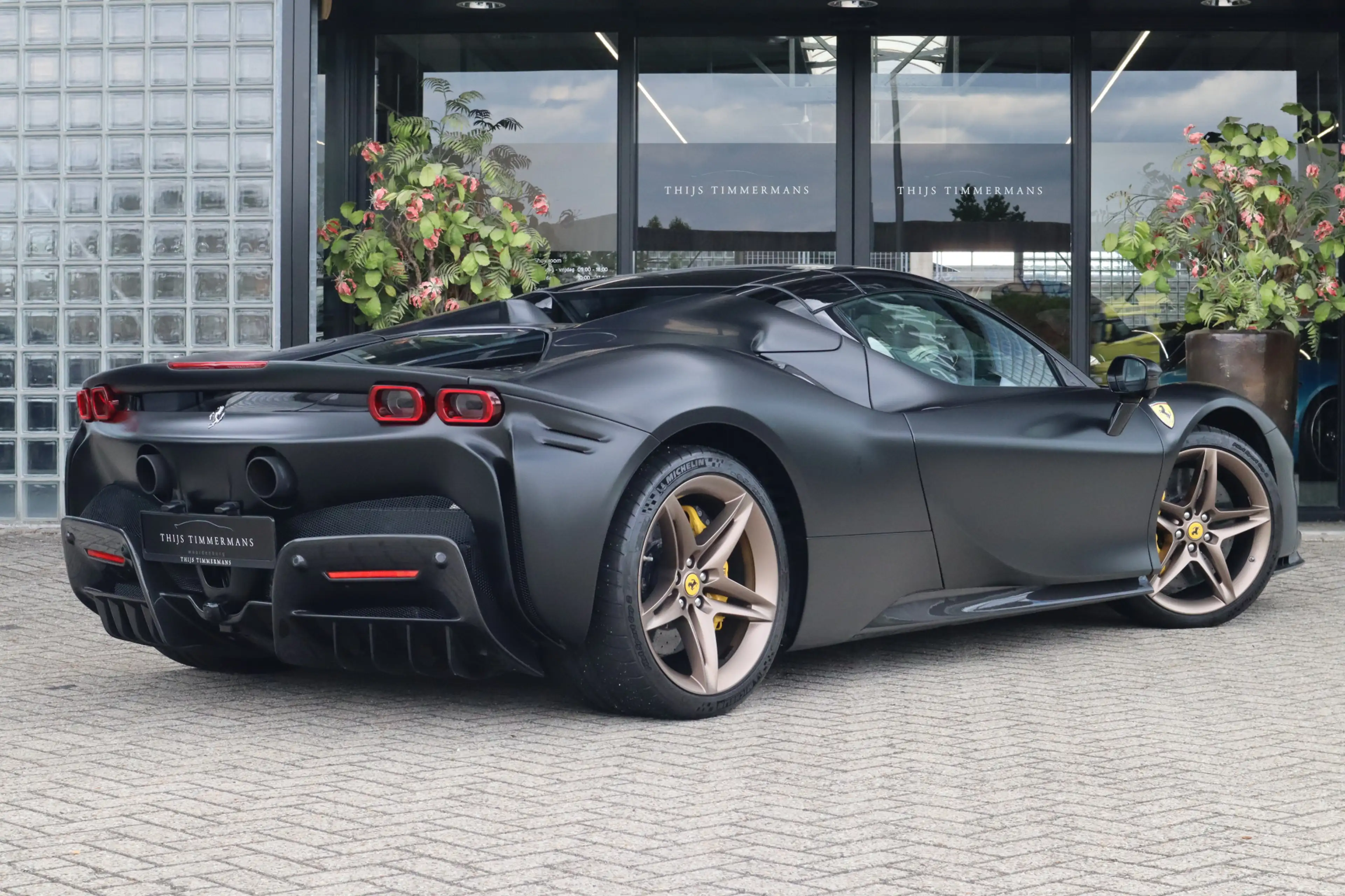 Ferrari SF90 Spider 4.0 V8 | Novitec-uitlaat, Carbon in/ex, Lift, Pass — photo 7