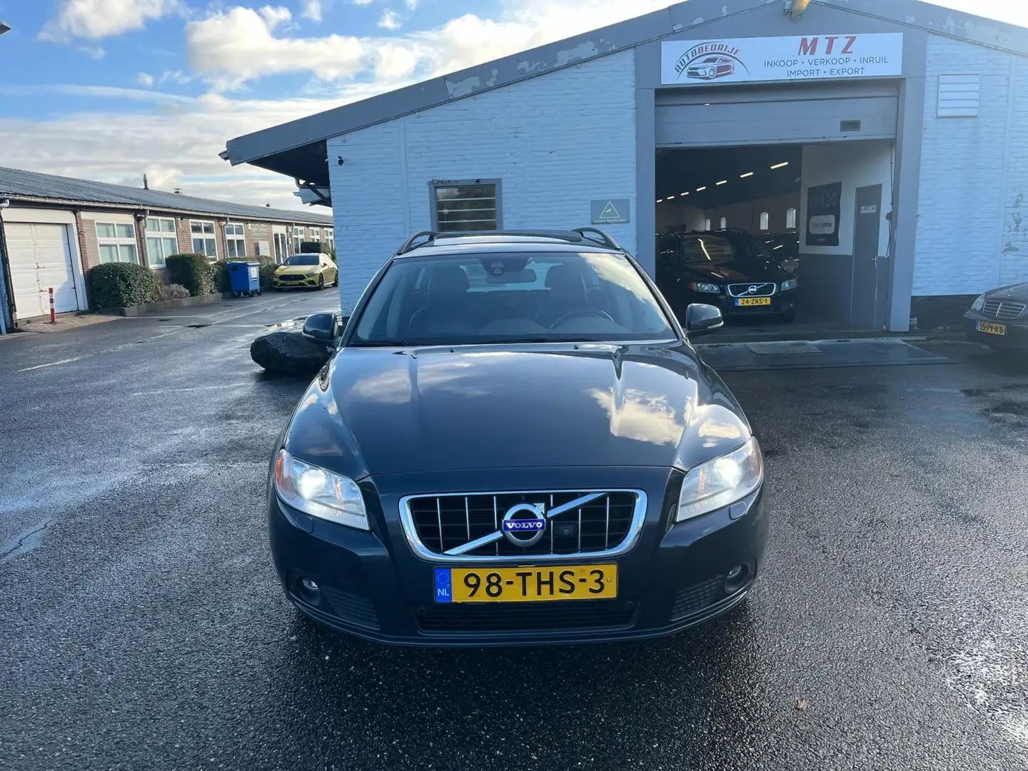 Volvo V70 1.6 T4 Limited Edition BOM VOLL / Cam. V+A / DAKJE Grijs - 2