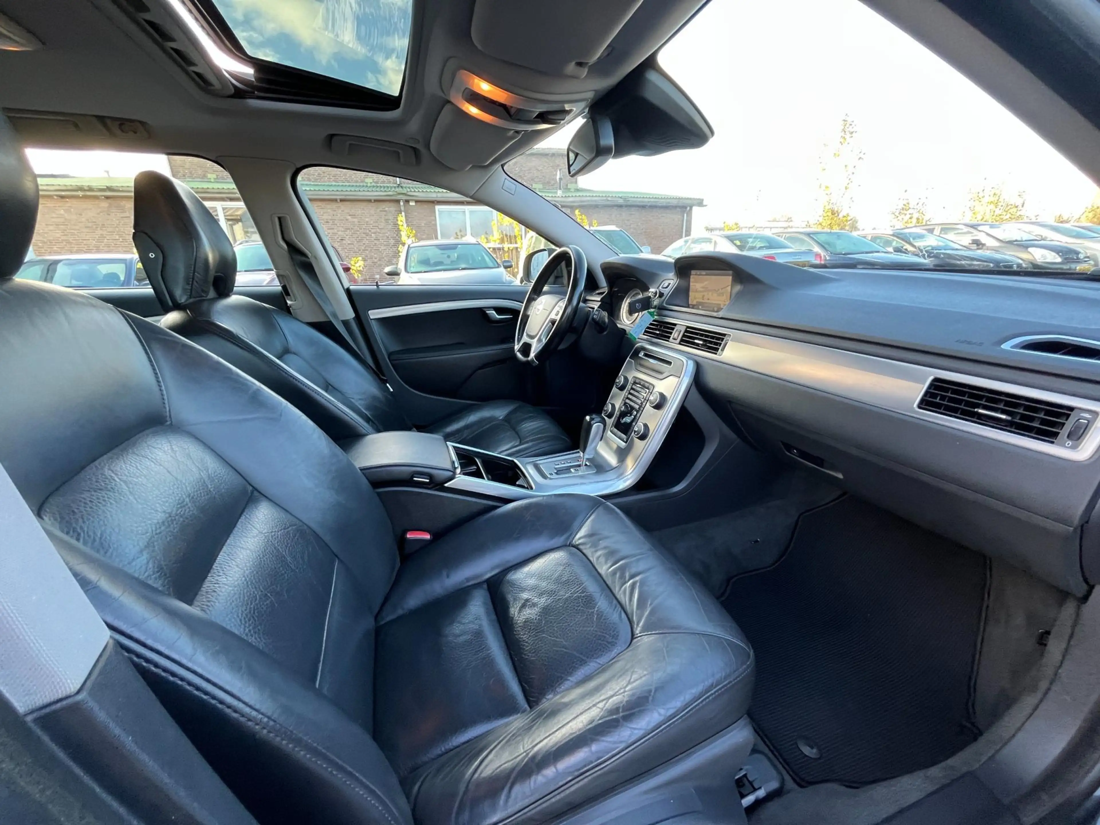Volvo V70 1.6 T4 Limited Edition BOM VOLL / Cam. V+A / DAKJE — photo 9