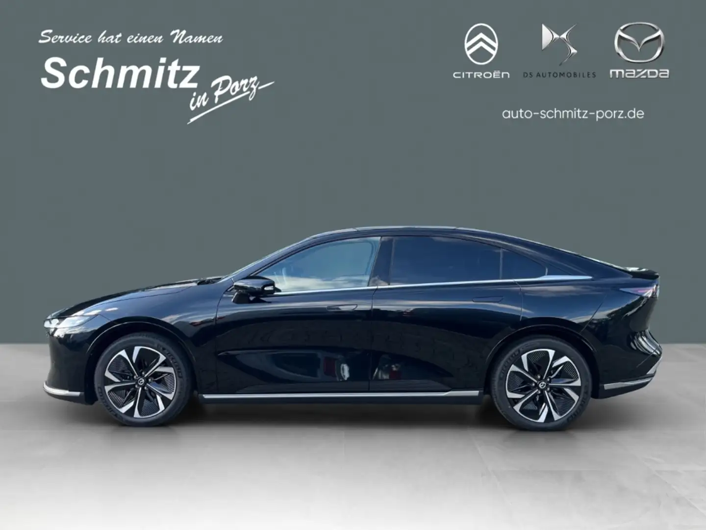 Mazda 6 TAKUMI HUD Panorama Navi SHZ Rückfahrkam. Temp PDC Schwarz - 2