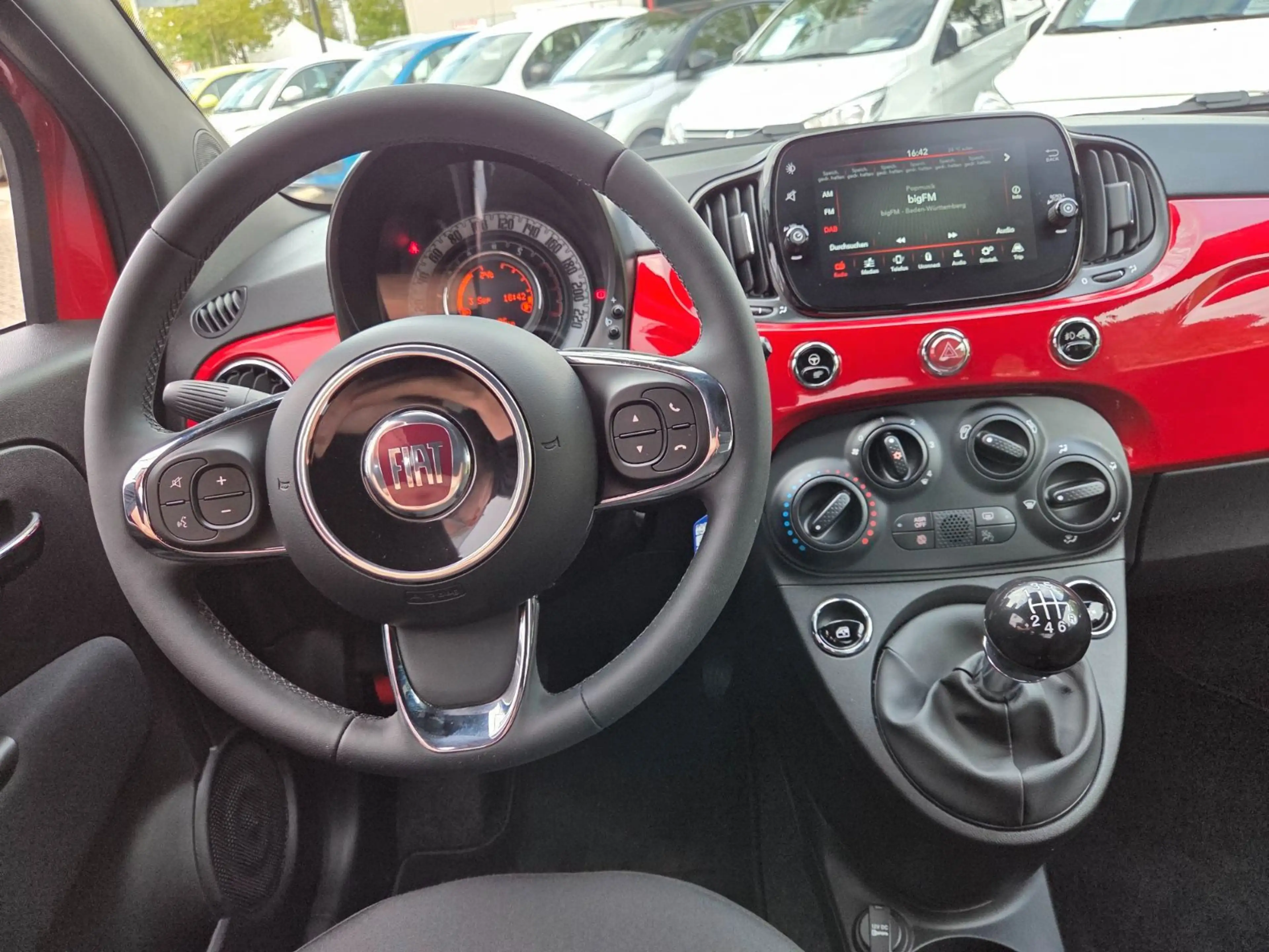 Fiat 500 1.0 GSE Hybrid *LM+PDC+NSW+7"Touch+CarPlay — photo 9