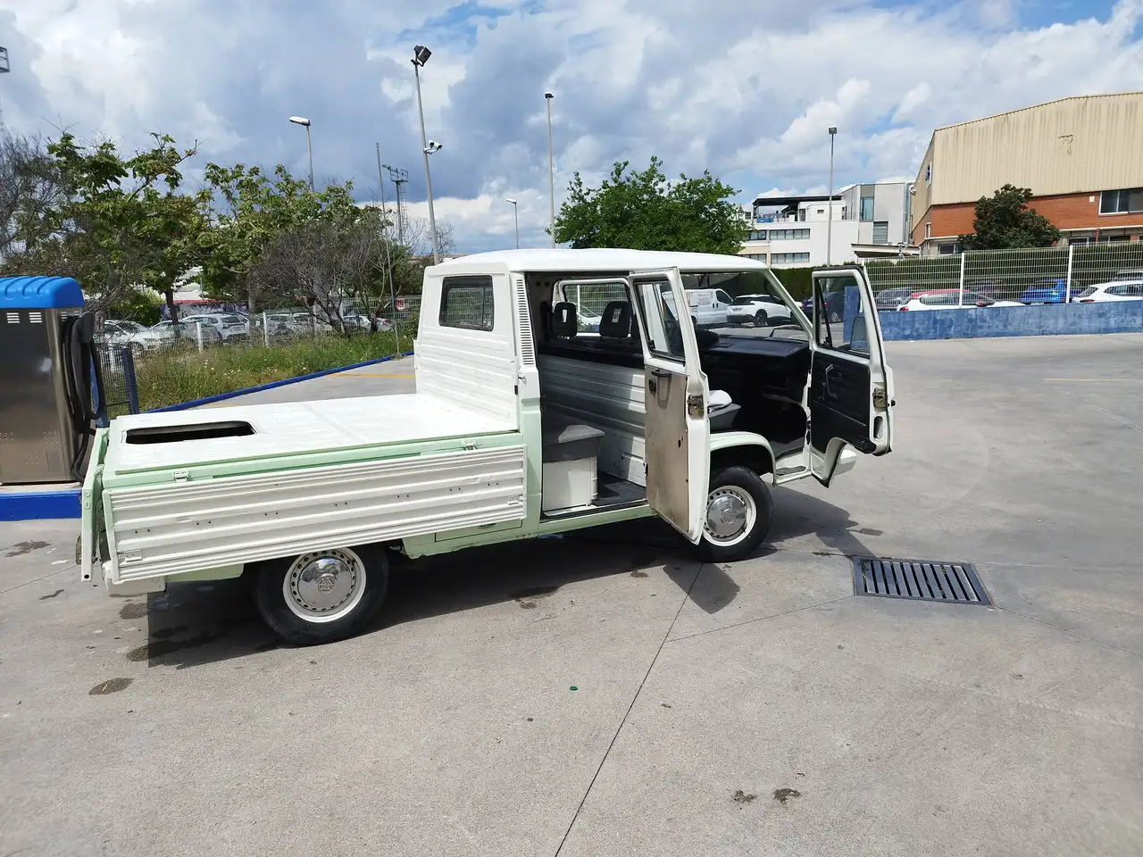 Volkswagen T3 Kombi Transporter Kombi 1.6 TD DOKA.RESTAURADA, foto 3