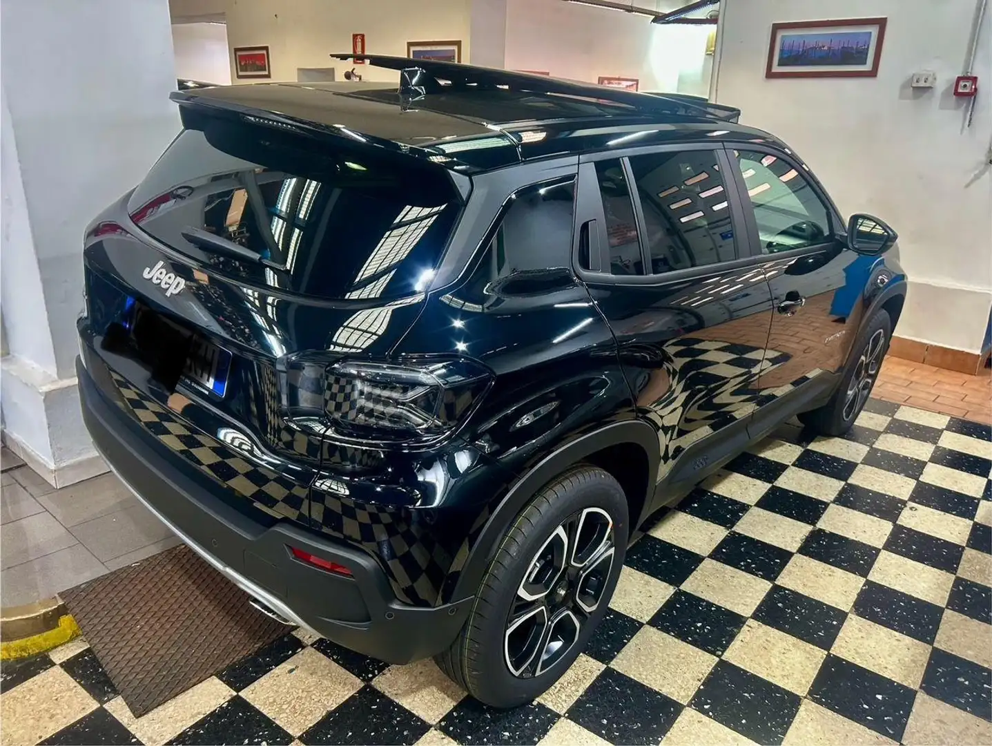 Jeep Avenger 1.2 Turbo MHEV Summit Tetto Apribile & Infotainm Grigio - 2