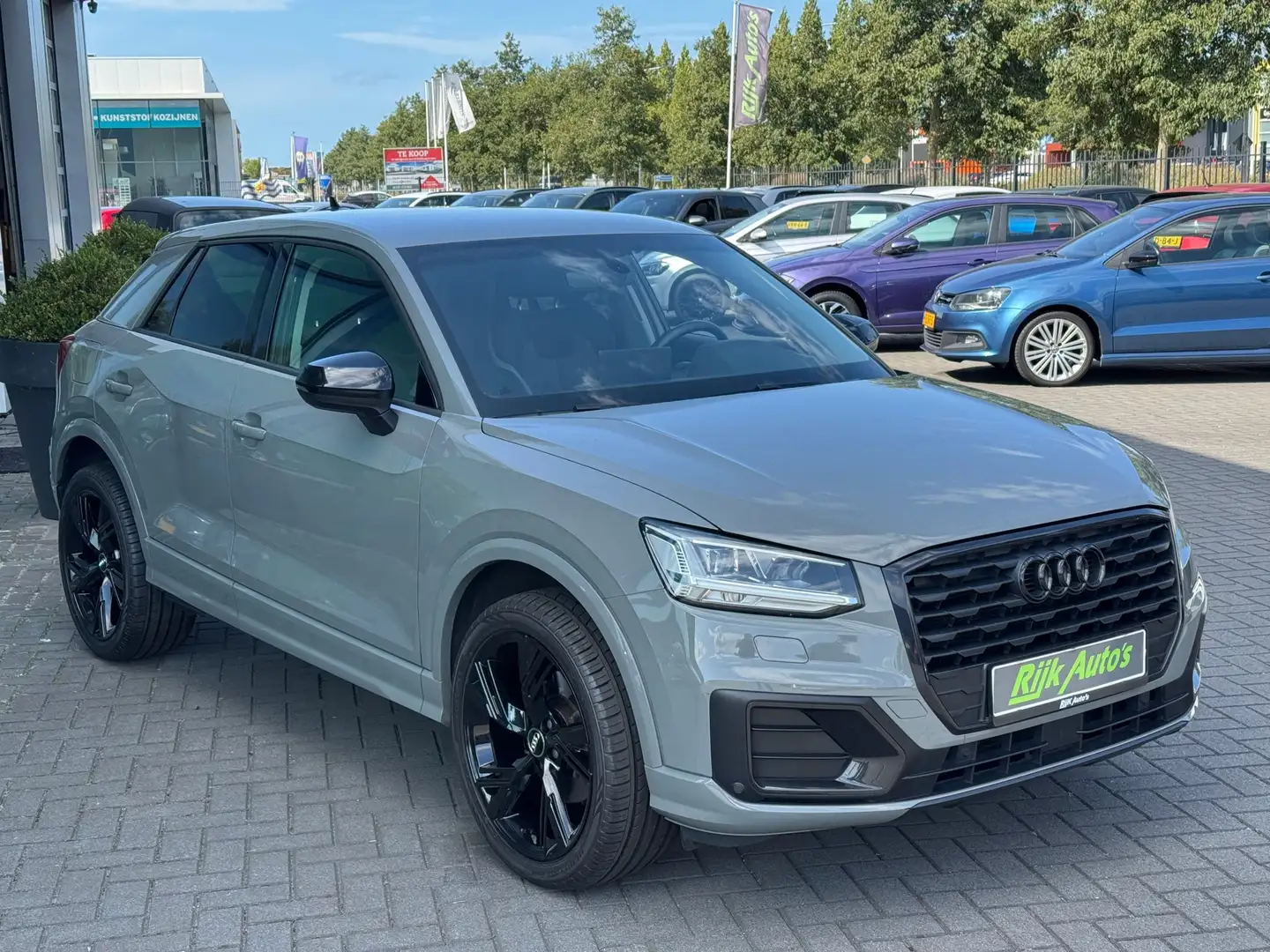 Audi Q2 30 TFSI Sport * Virtual Cockpit * Stoelverwarming Gris - 2