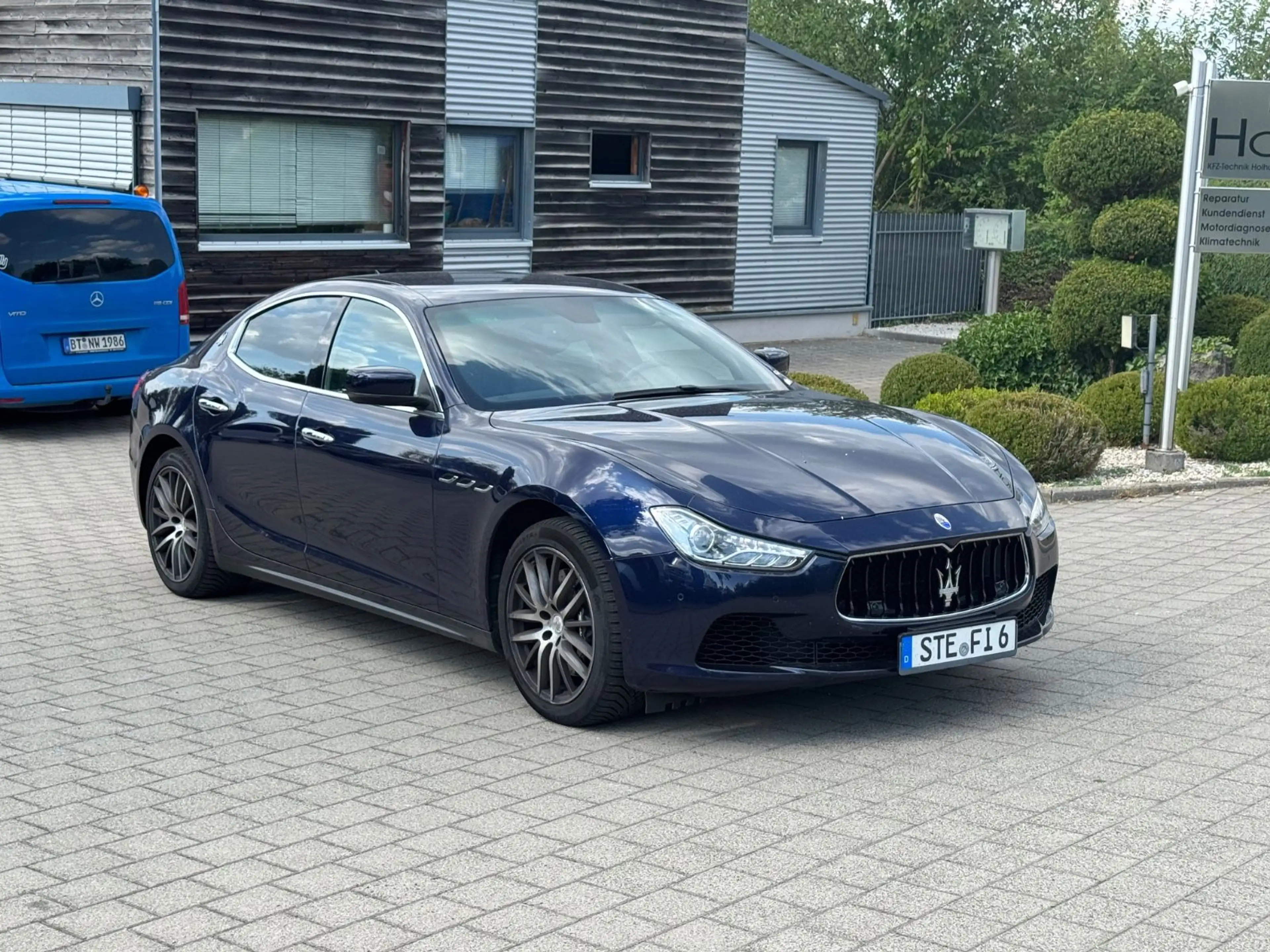 Maserati Ghibli 3.0 V6 Automatik — photo 2