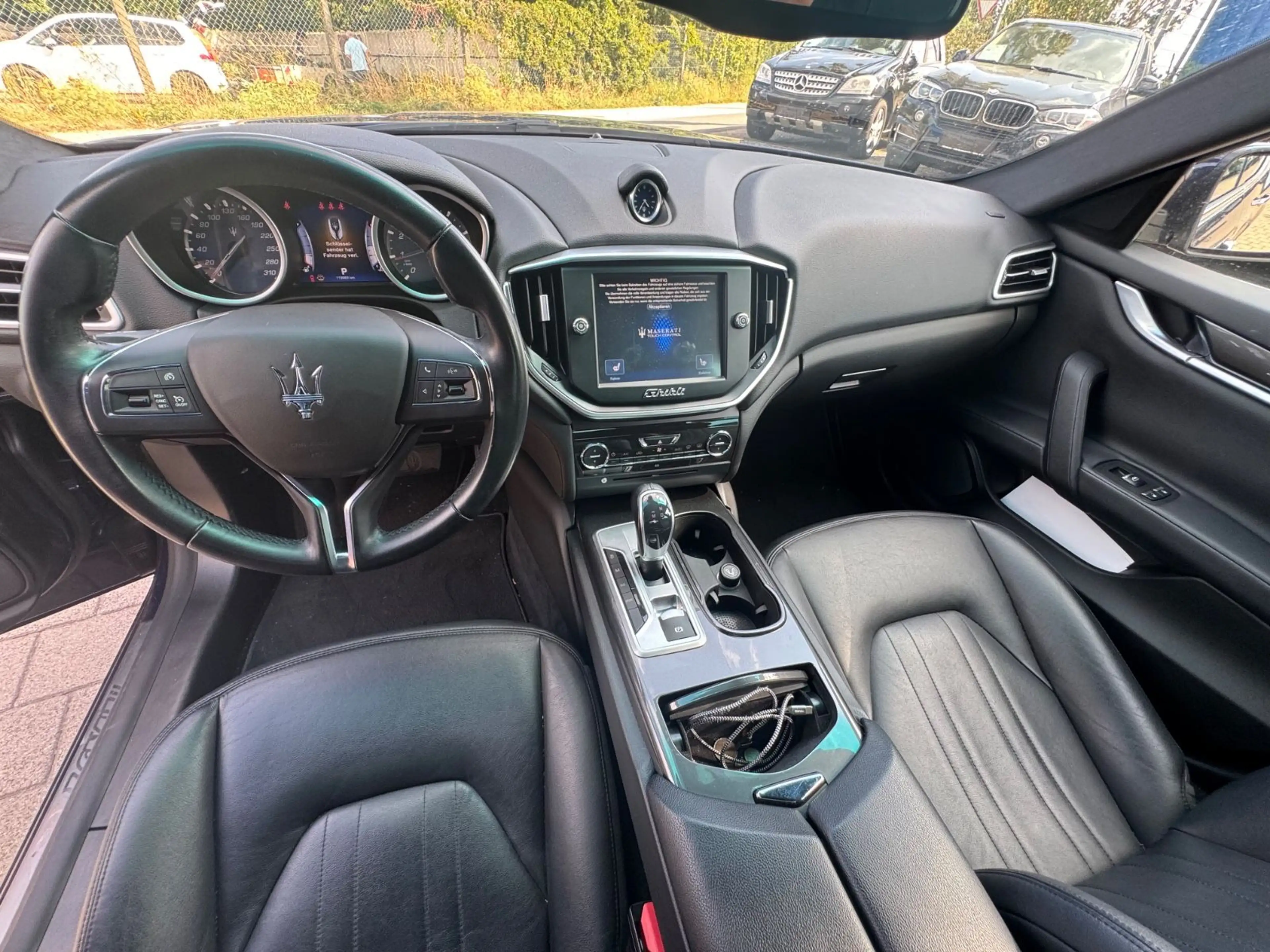 Maserati Ghibli 3.0 V6 Automatik — photo 14