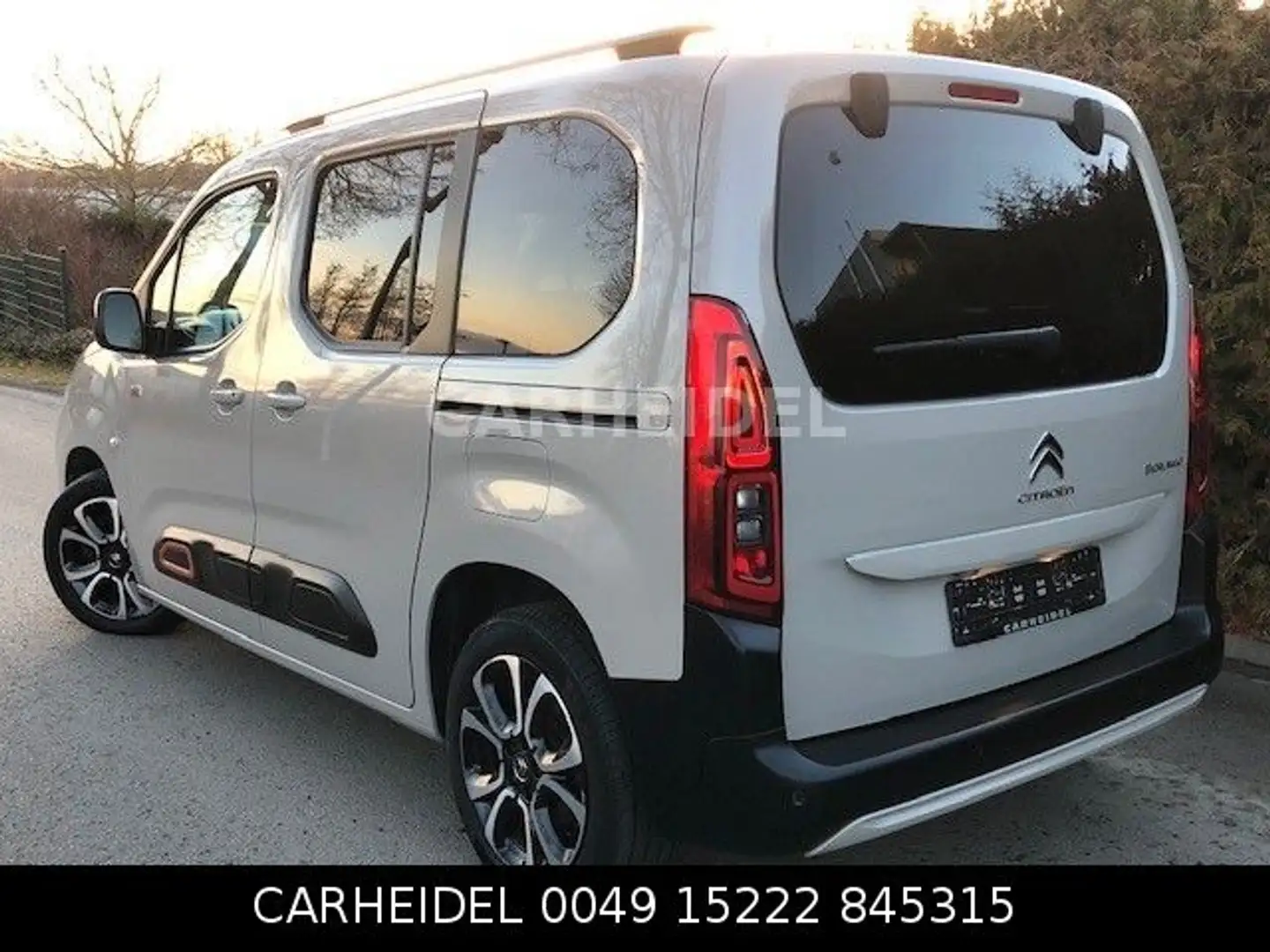 Citroen Berlingo XTR Shine M PANO*SHZ*LED*PDC*HEADUP*KLI Grau - 2