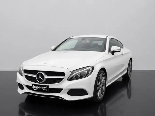 Mercedes-Benz C 220 Coupe d Sport auto