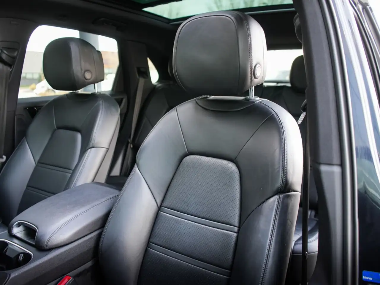 Porsche Cayenne снимка Porsche Cayenne