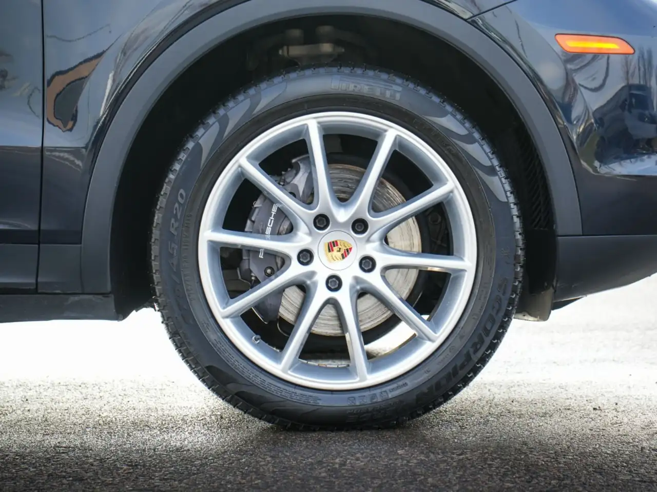 Porsche Cayenne снимка Porsche Cayenne