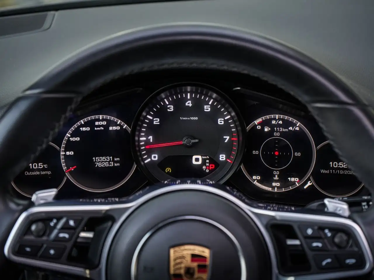Porsche Cayenne снимка Porsche Cayenne